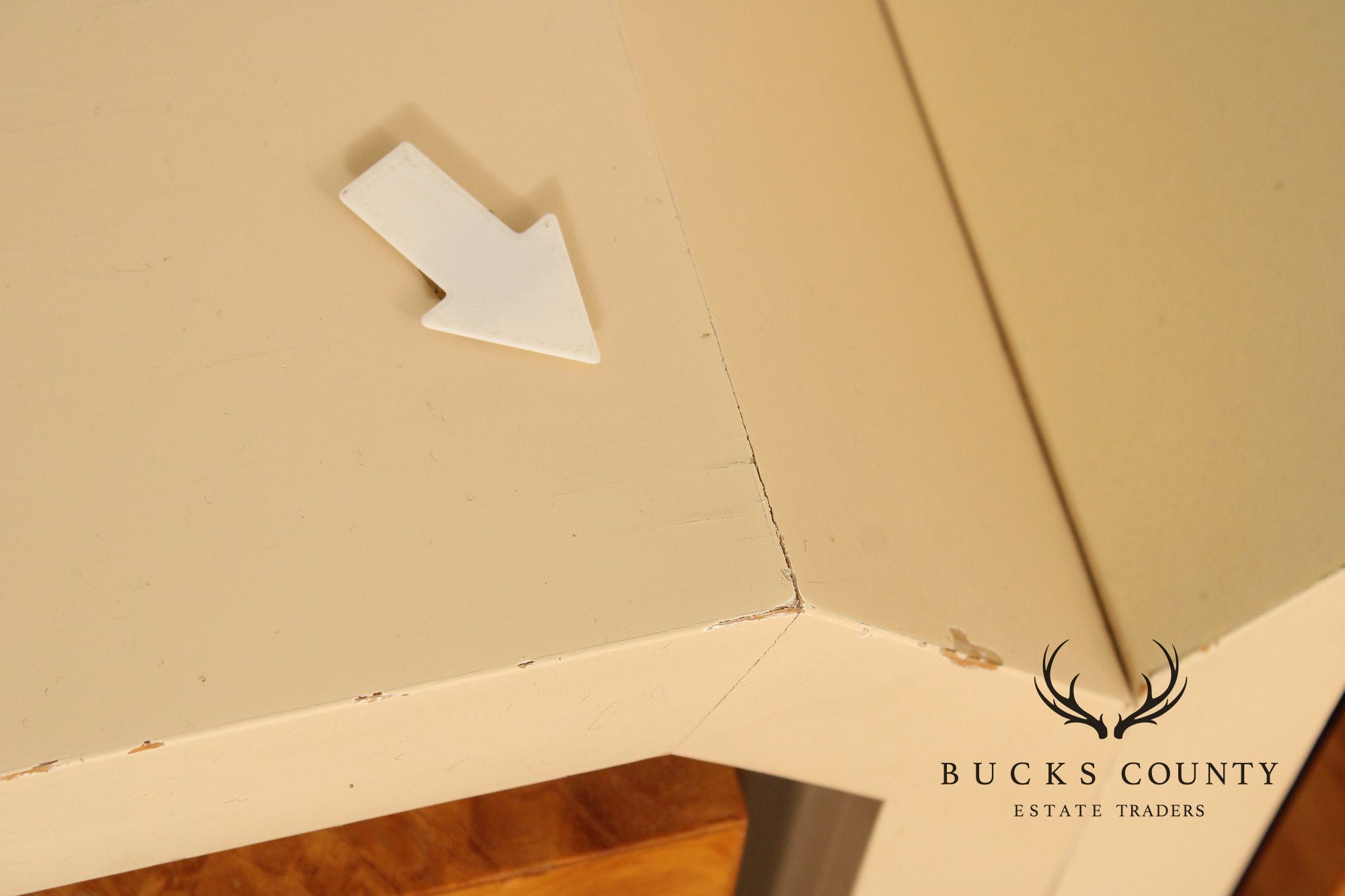 Pace Collection Mid Century Modern Burlwood Queen Size Platform Bed With Floating Headboard And Nightstands