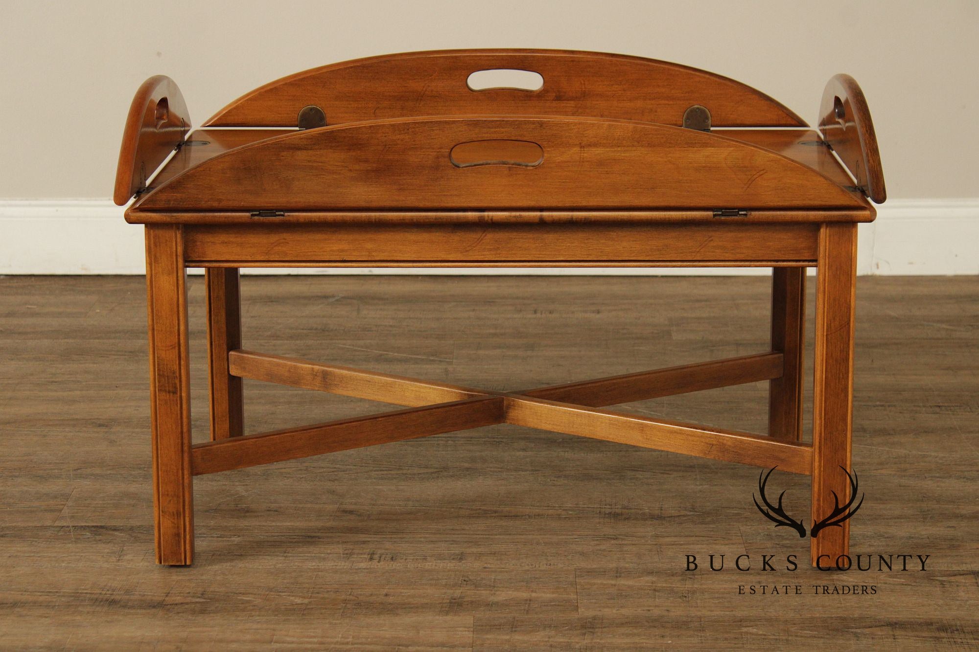 Ethan Allen 1776 Collection Chippendale Style Maple Butler’s Tray Coffee Table