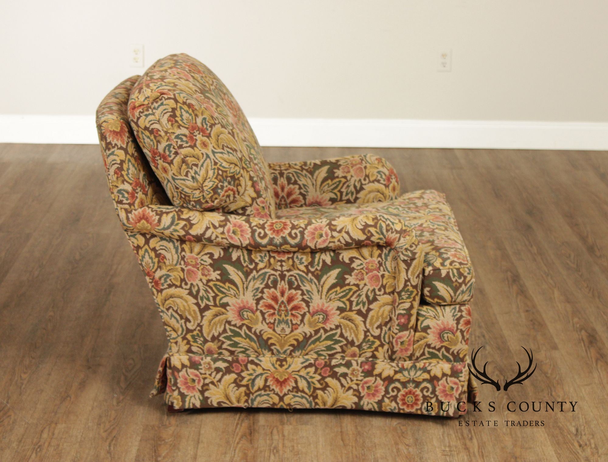 TRS Furniture Traditional Floral Upholstered Club Chair And Ottoman
