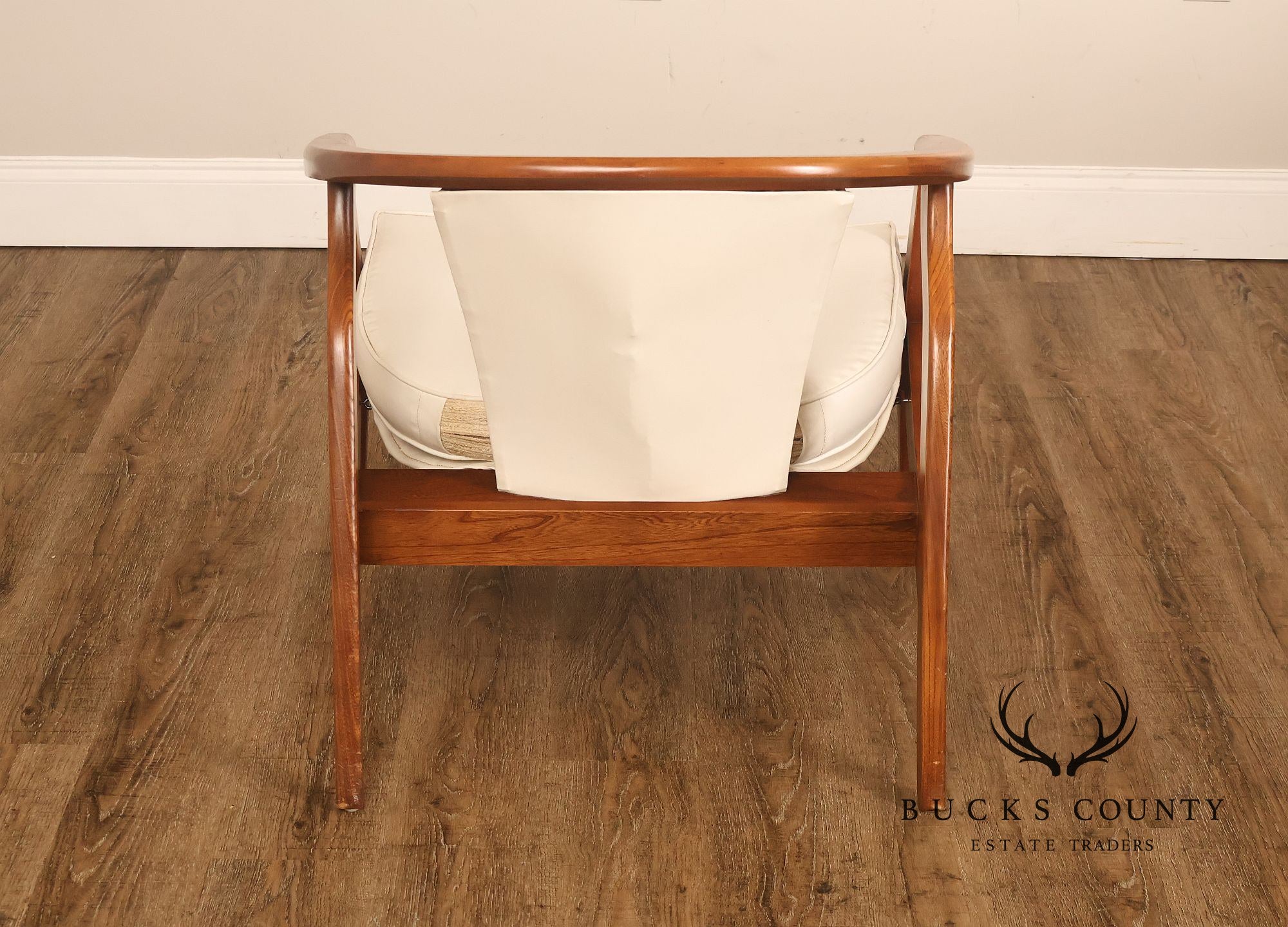 Home Chair Co. Danish Modern Style Curved Back Lounge Chair
