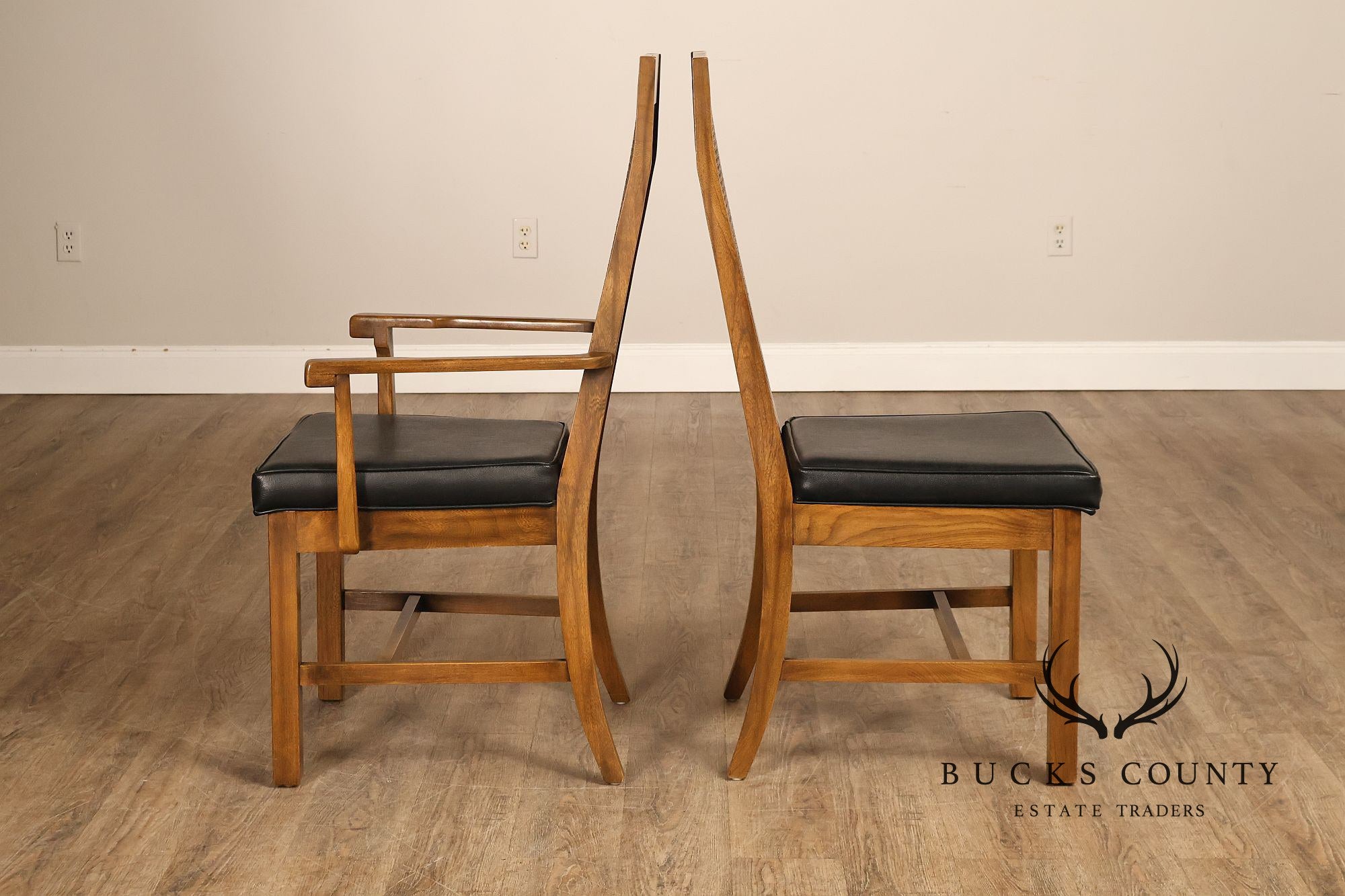 Young Manufacturing Mid Century Modern Set of Six Dining Chairs