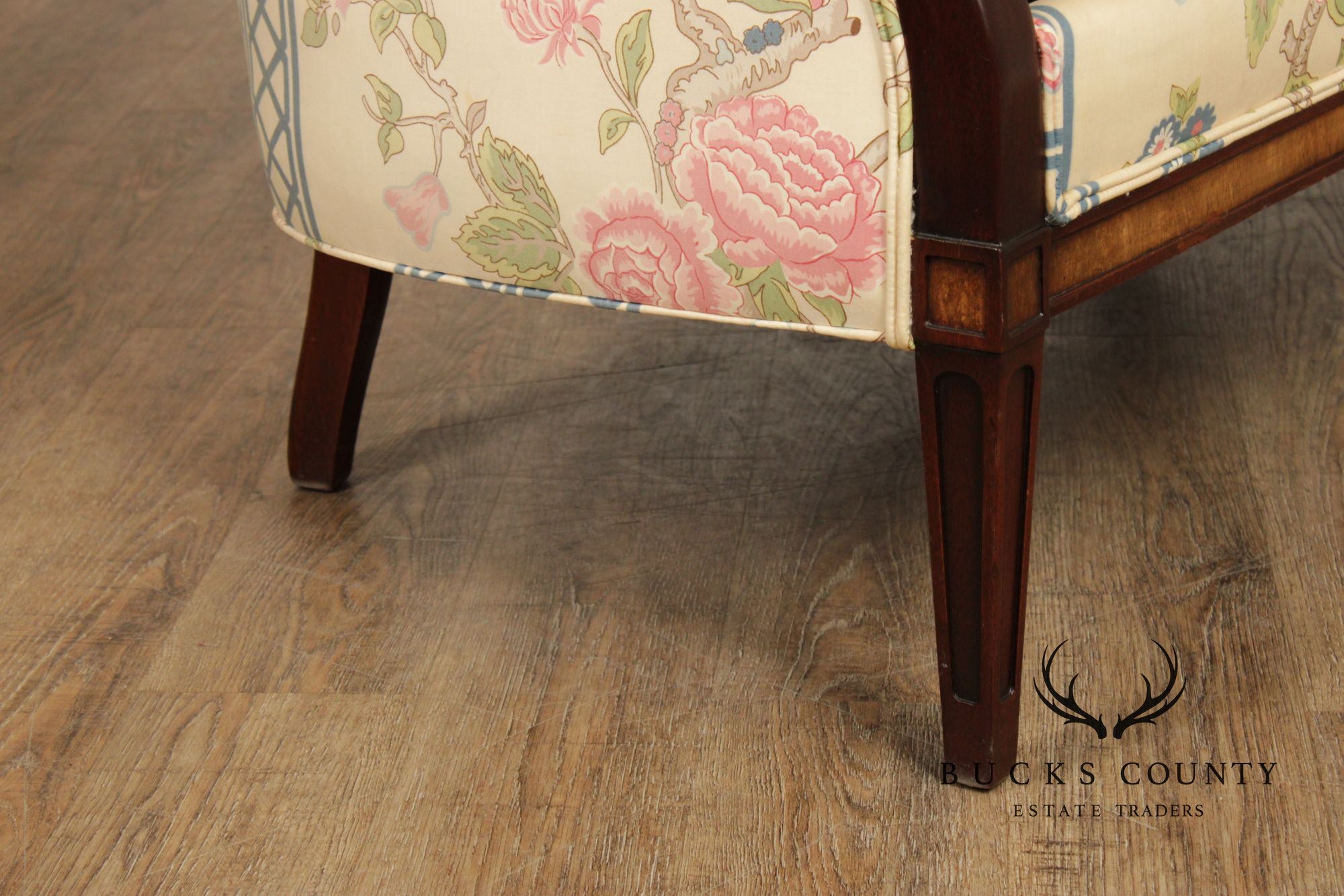 Hickory Chair Federal Style Mahogany Loveseat