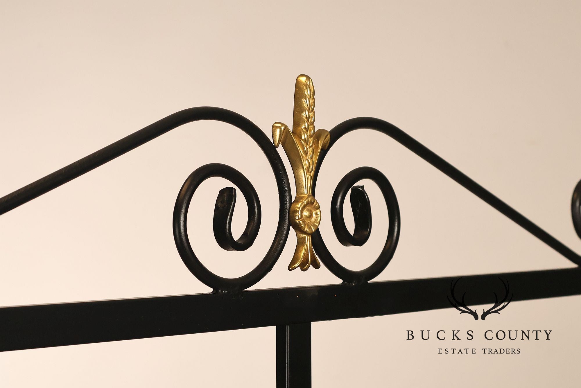 Morecraft French Country Style Wrought Iron And Glass Étagère
