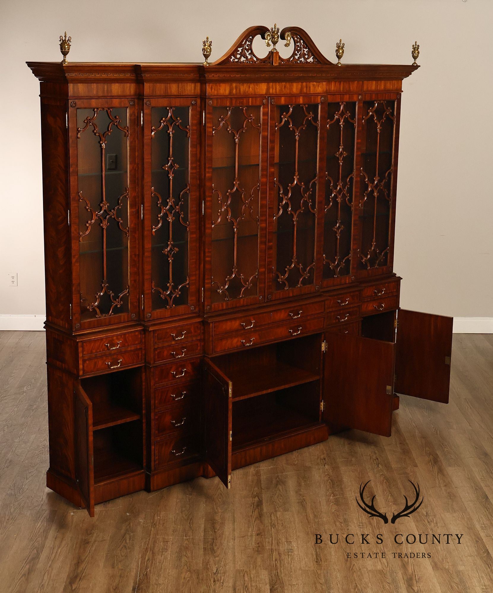 Maitland Smith Georgian Style Large Mahogany Breakfront Bookcase