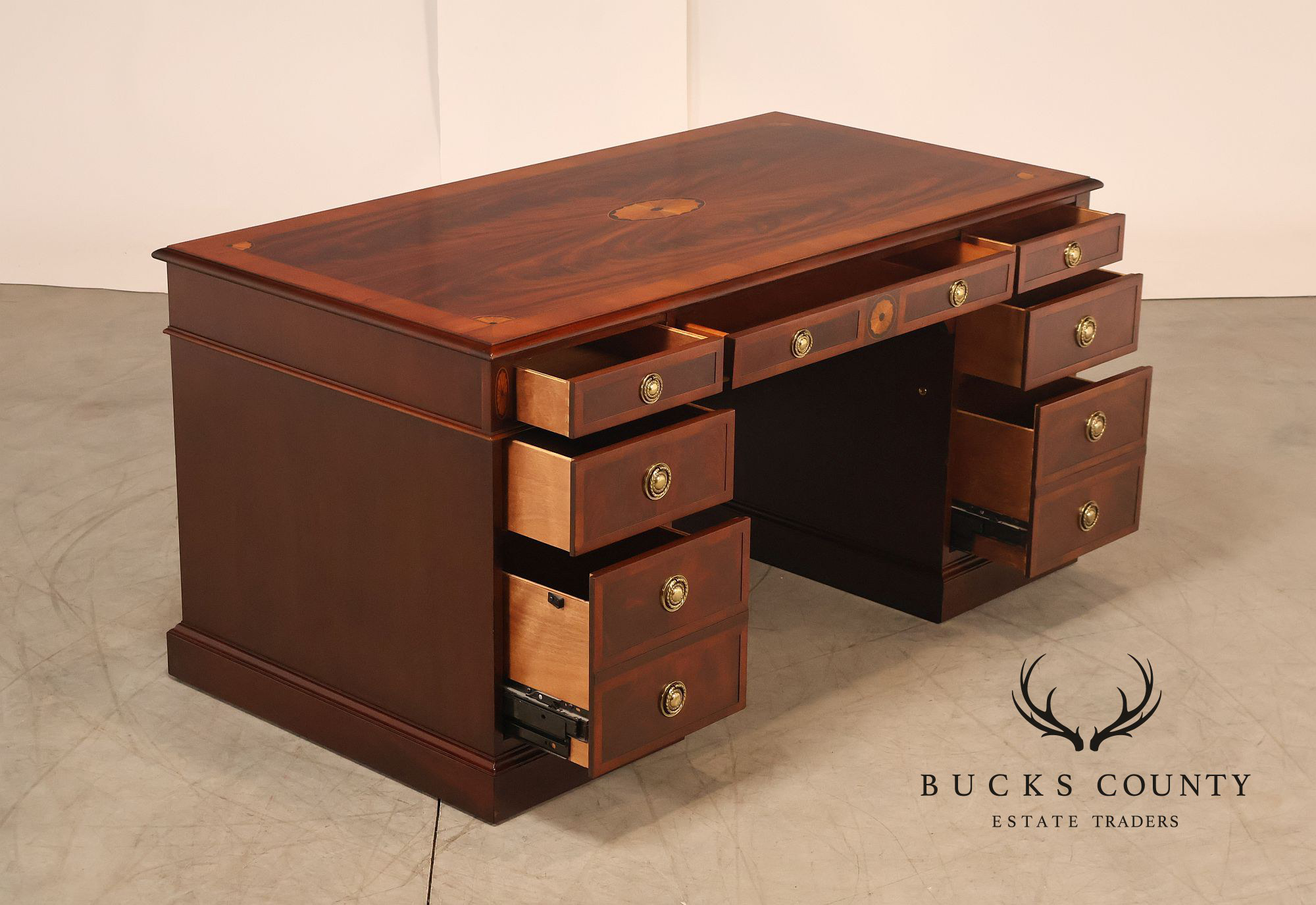 Hekman Federal Style Inlaid Mahogany Executive Desk
