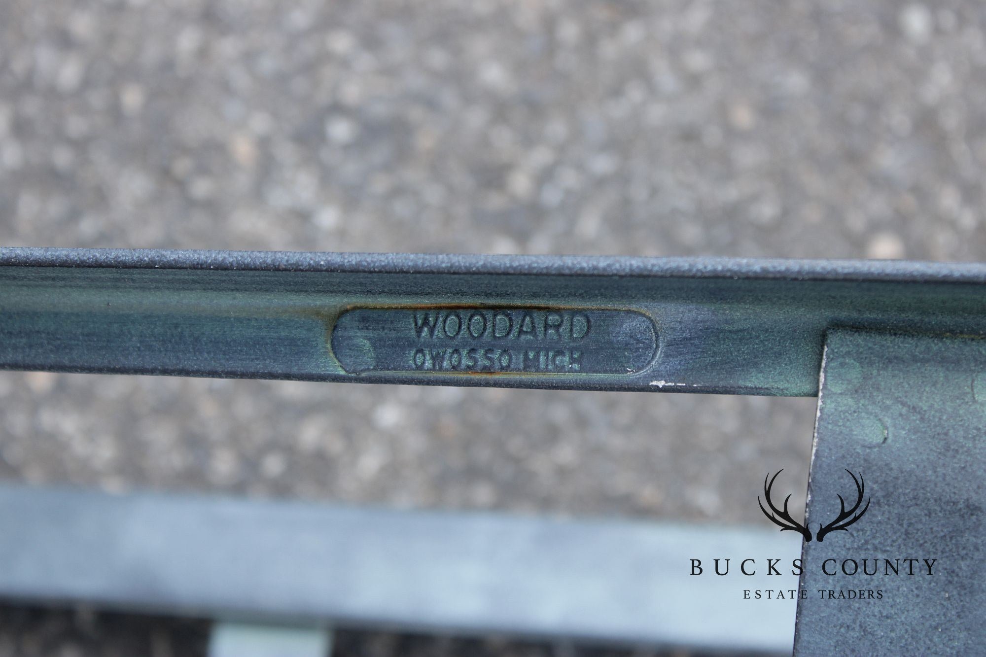 Woodard 'Chantilly Rose' Cast Iron Outdoor Lounge Chair