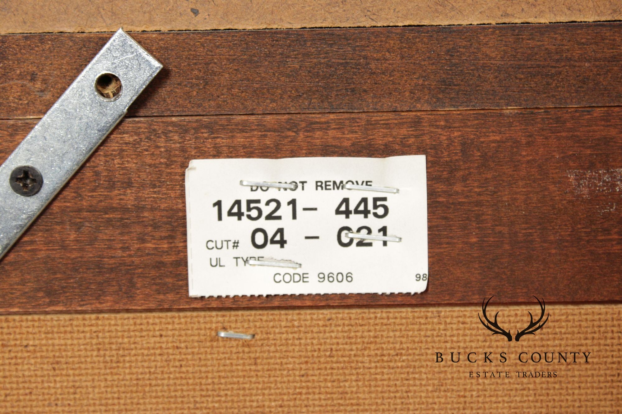 Thomasville Georgian Style Large Mahogany China Display Breakfront