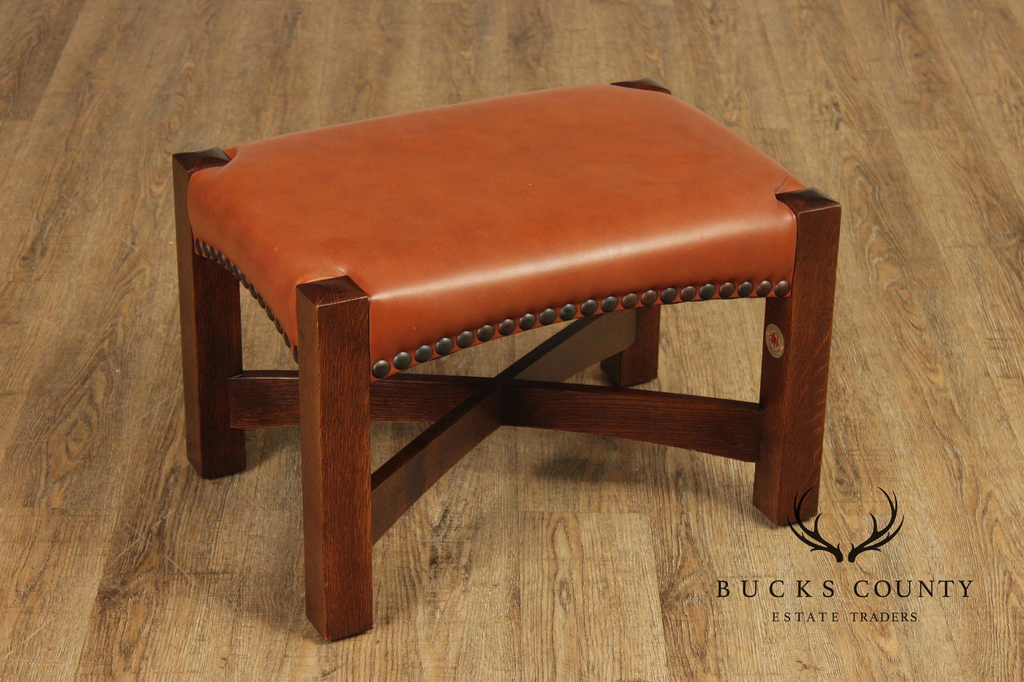 Stickley Mission Collection 'Eastwood' Armchair with Foot Stool