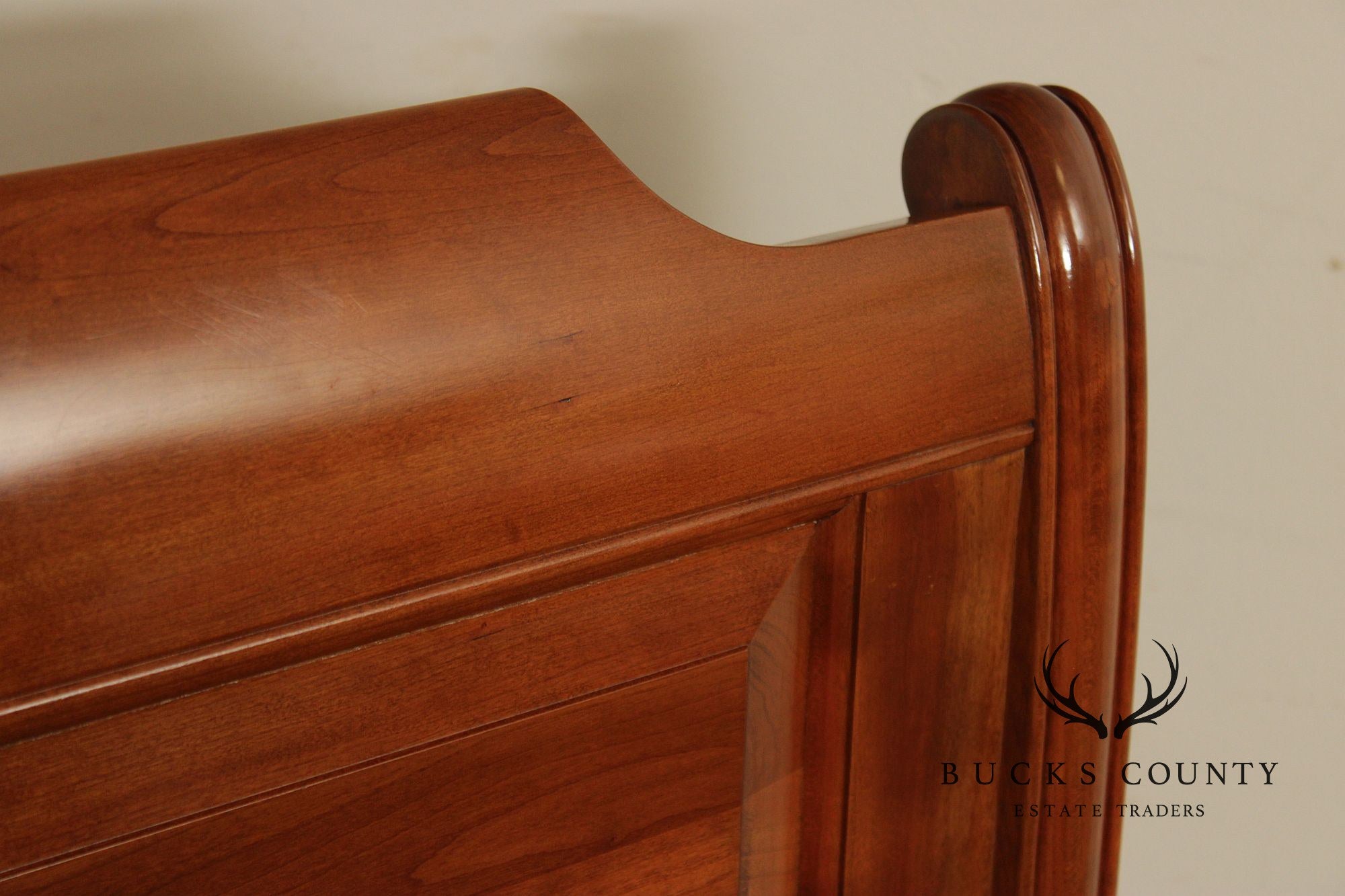 Stickley Traditional Cherry Queen Bed