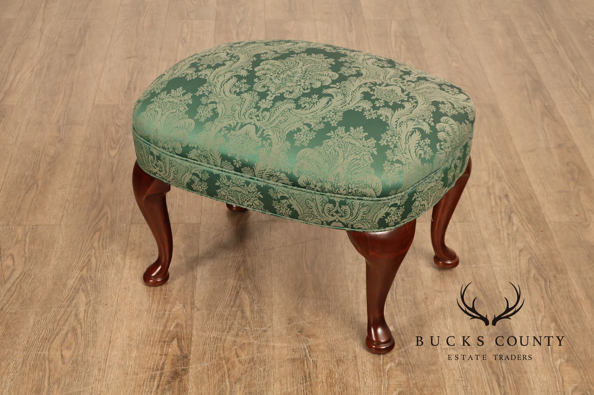 Traditional Upholstered Ottoman With Cabriole Legs