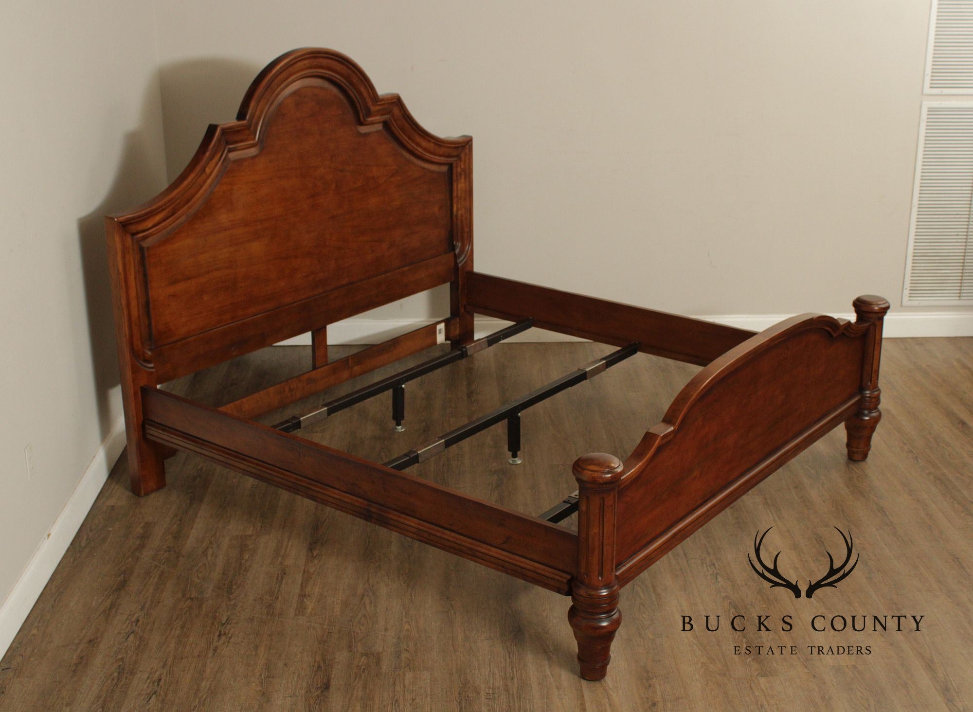 Century Furniture Traditional Cherry Messina King Size Bed
