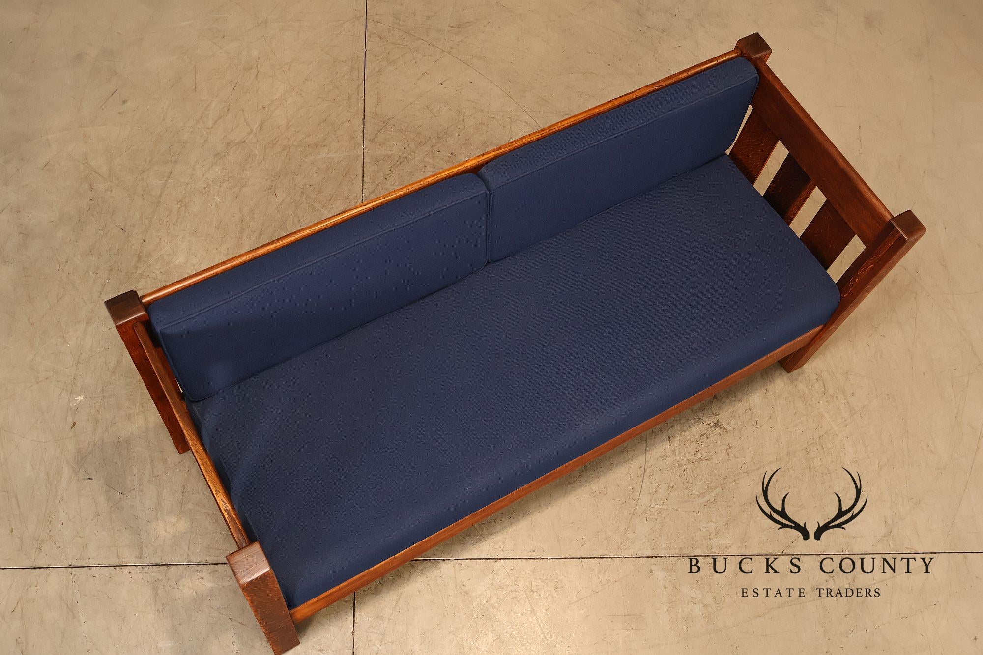 Phoenix Mission Style Quarter Sawn Oak Plank Sofa With Blue Cushions