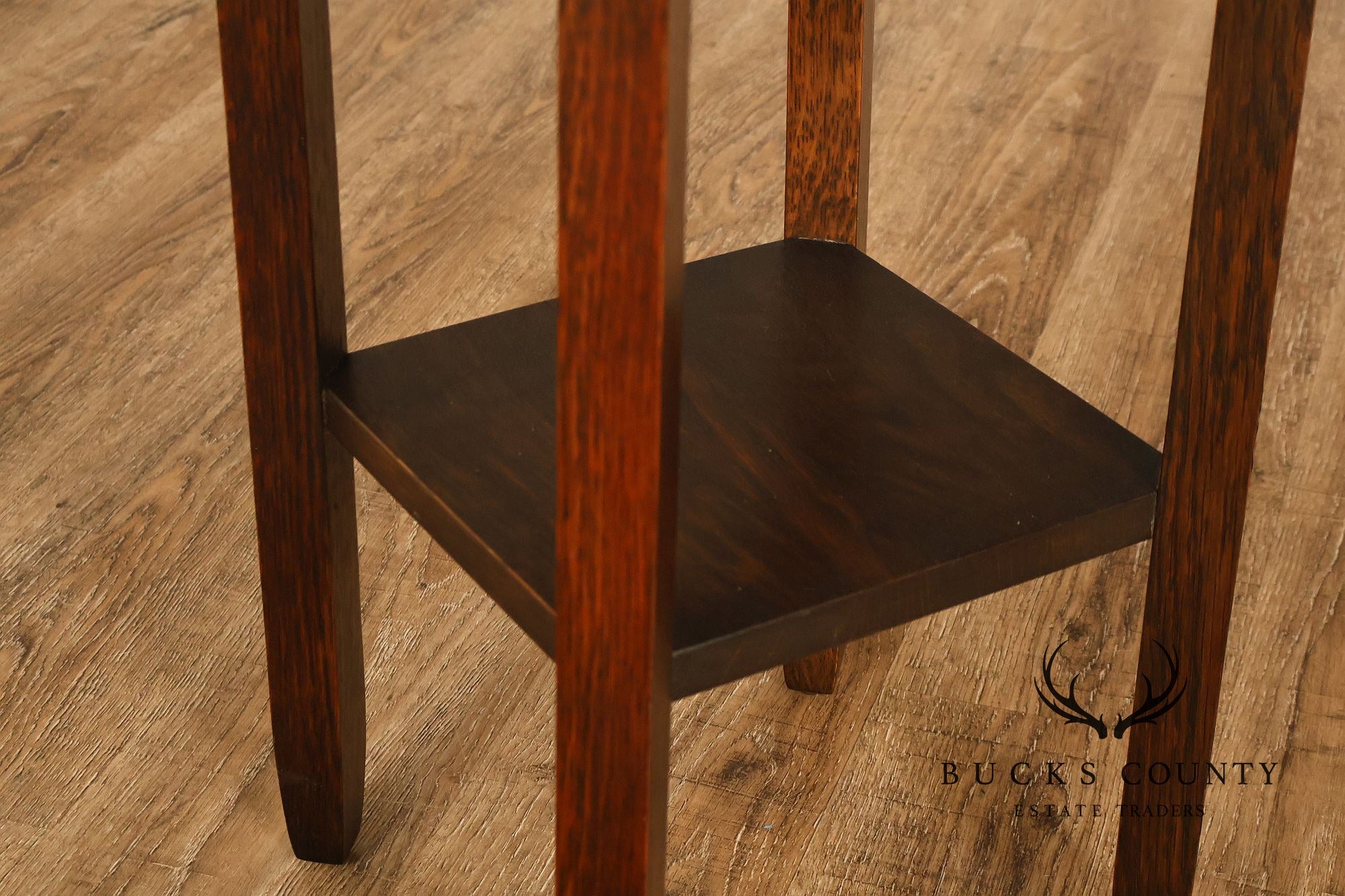 Limbert Mission Quartersawn Oak Round End Table