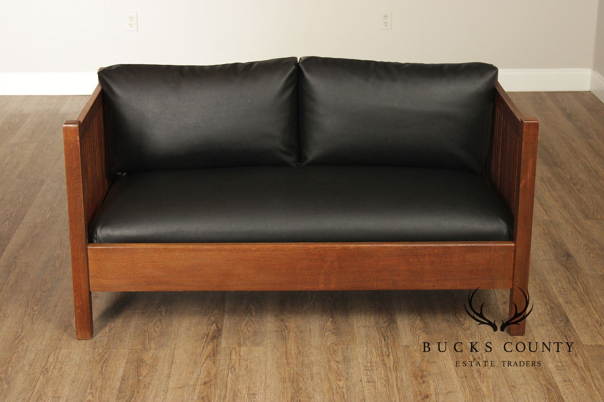 Stickley Mission Collection Oak Spindle Settee