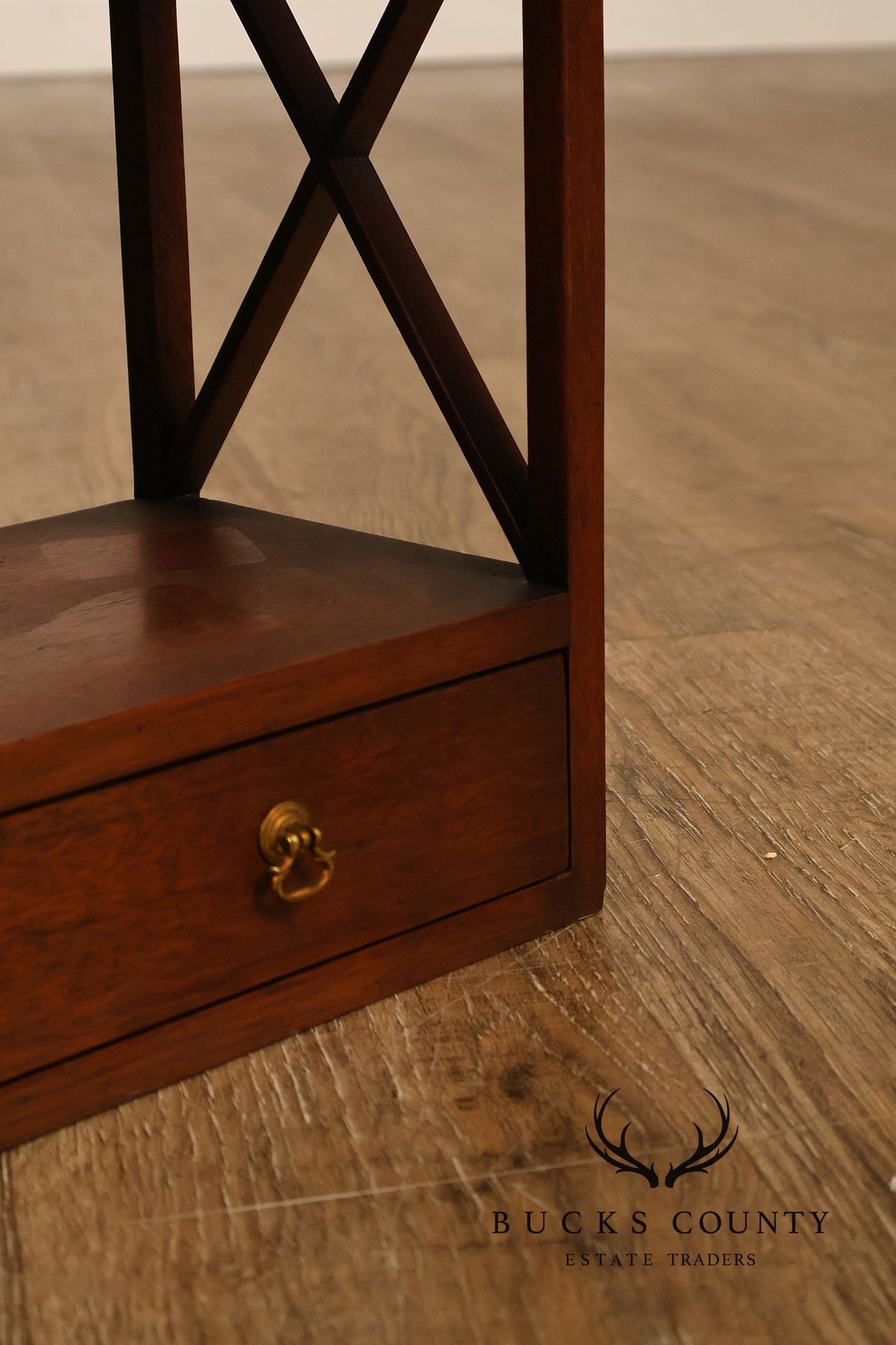 Kittinger Williamsburg Adaptation Mahogany Hanging Wall Shelf