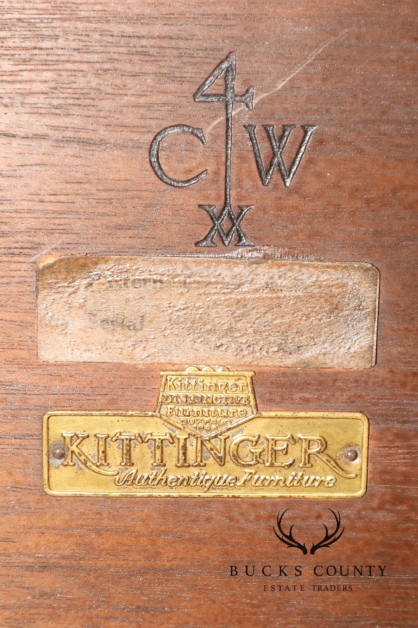 Kittinger Colonial Williamsburg Mahogany Drop Leaf Dining Table