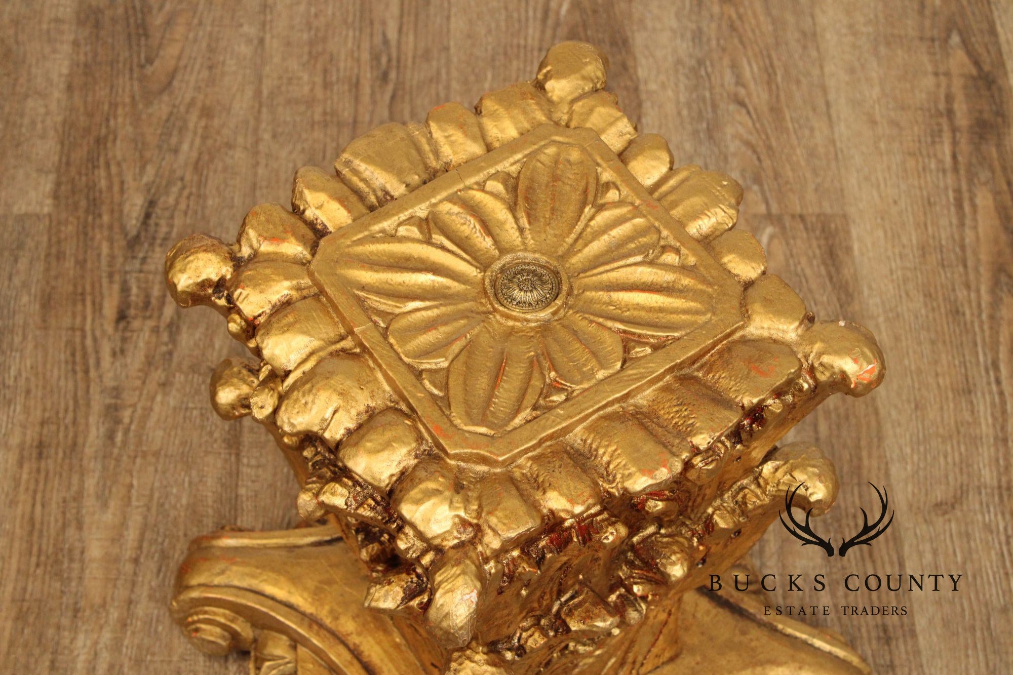 Hollywood Regency Vintage Giltwood Corinthian Capital