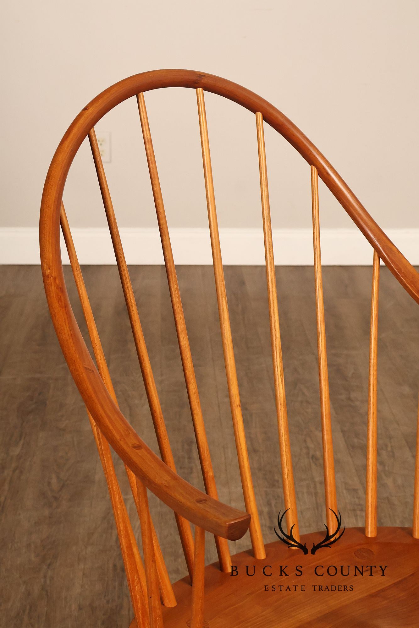 Thomas Moser Set Of Eight Continuous Arm Dining Chairs