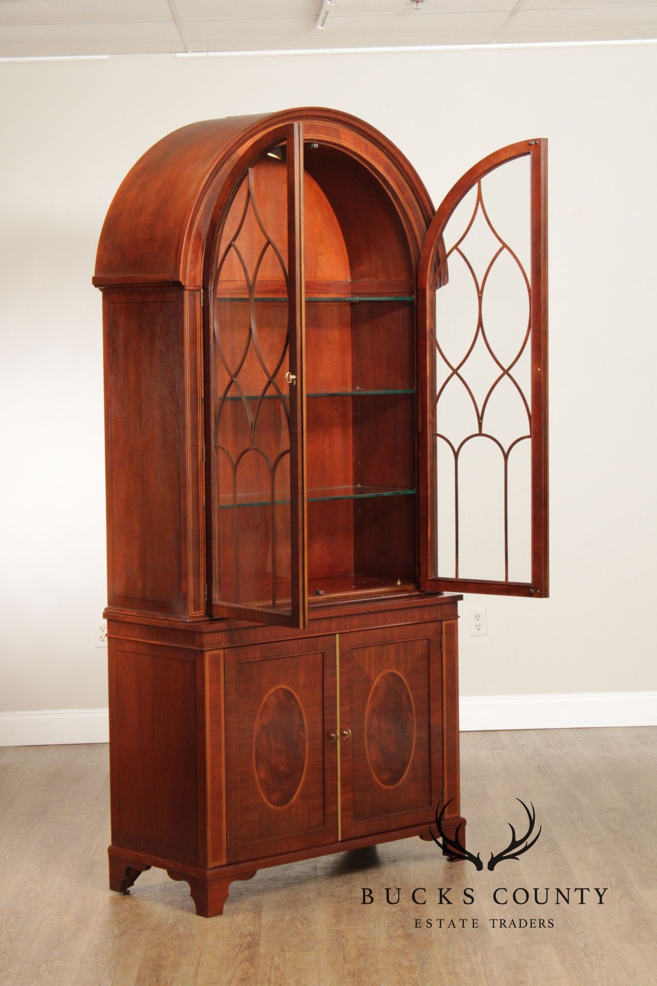 Baker Historic Charleston Pair Dome Arched Display Bookcase Cabinets