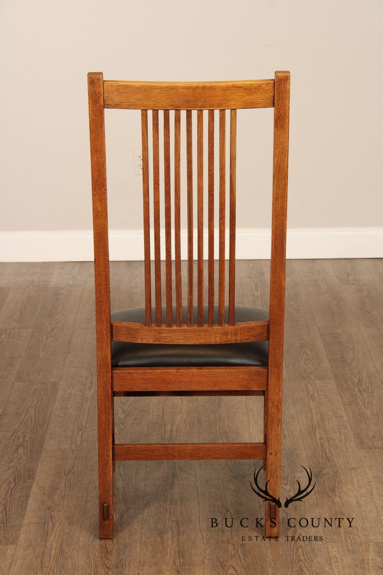 Stickley Mission Collection Set Of Eight Oak Spindle Back Dining Chairs