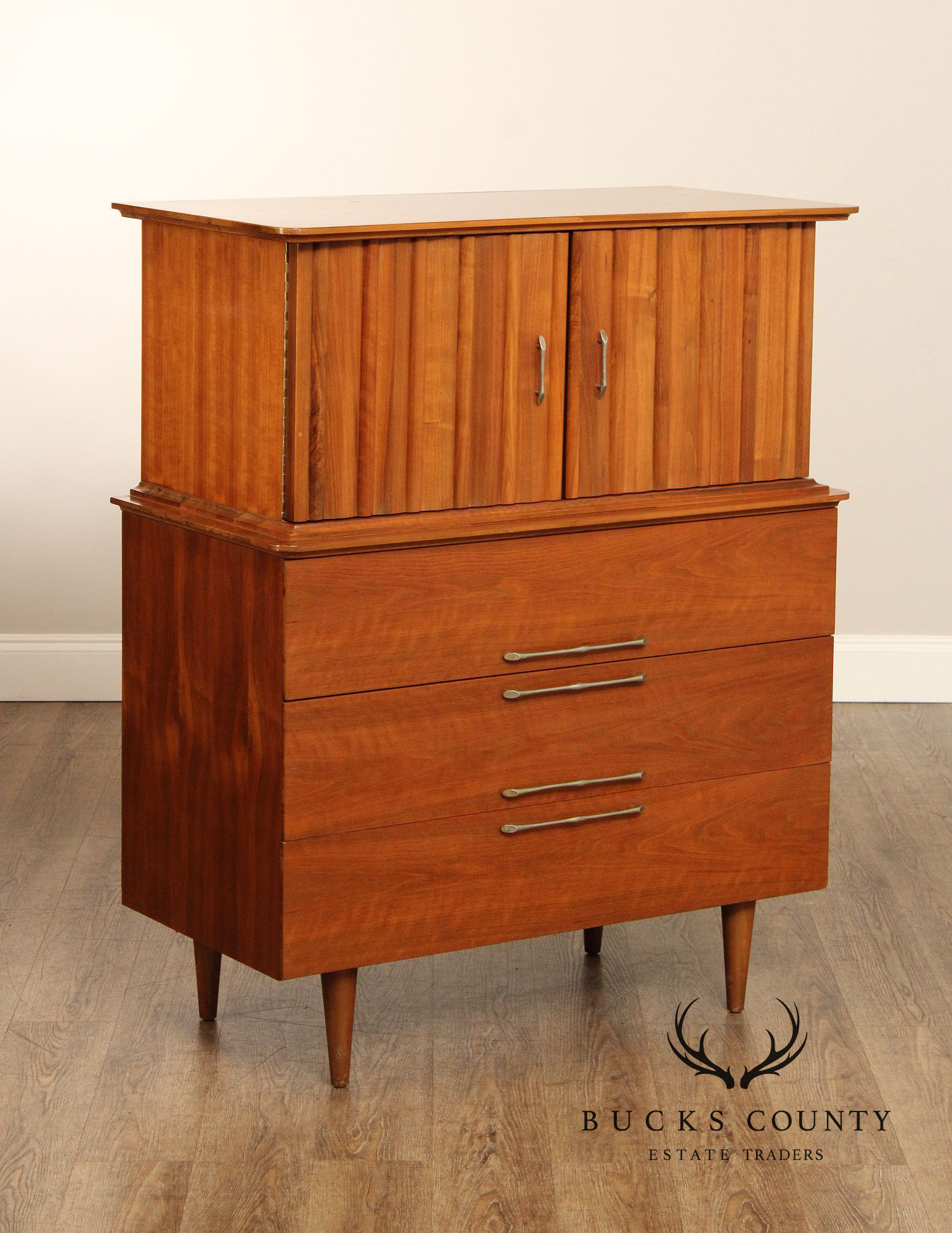 Young Manufacturing Mid Century Modern Walnut Gentleman's Chest