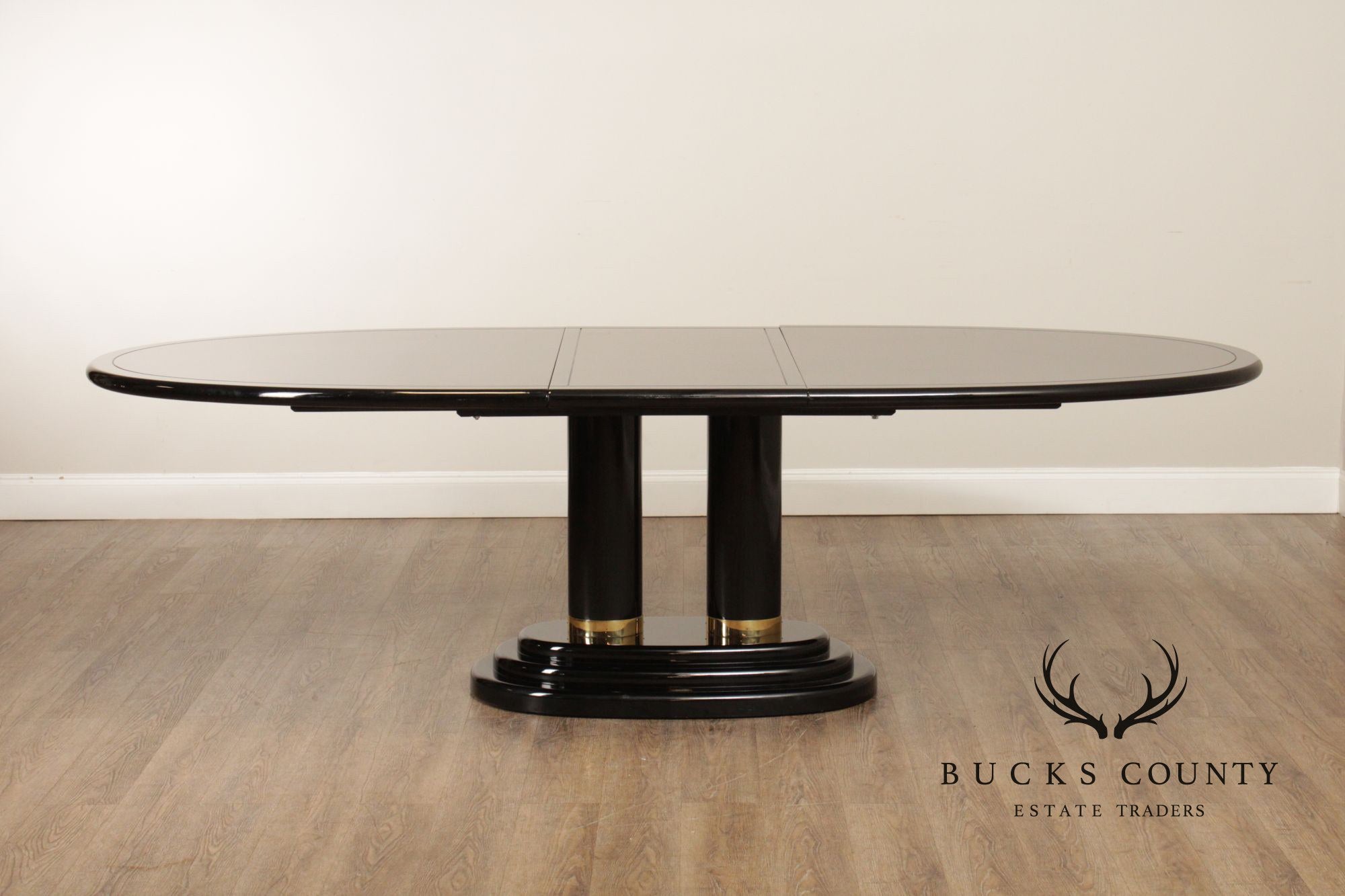 Henredon 'Scene Three' Oval Expandable Black Lacquered And Burl Walnut Dining Table