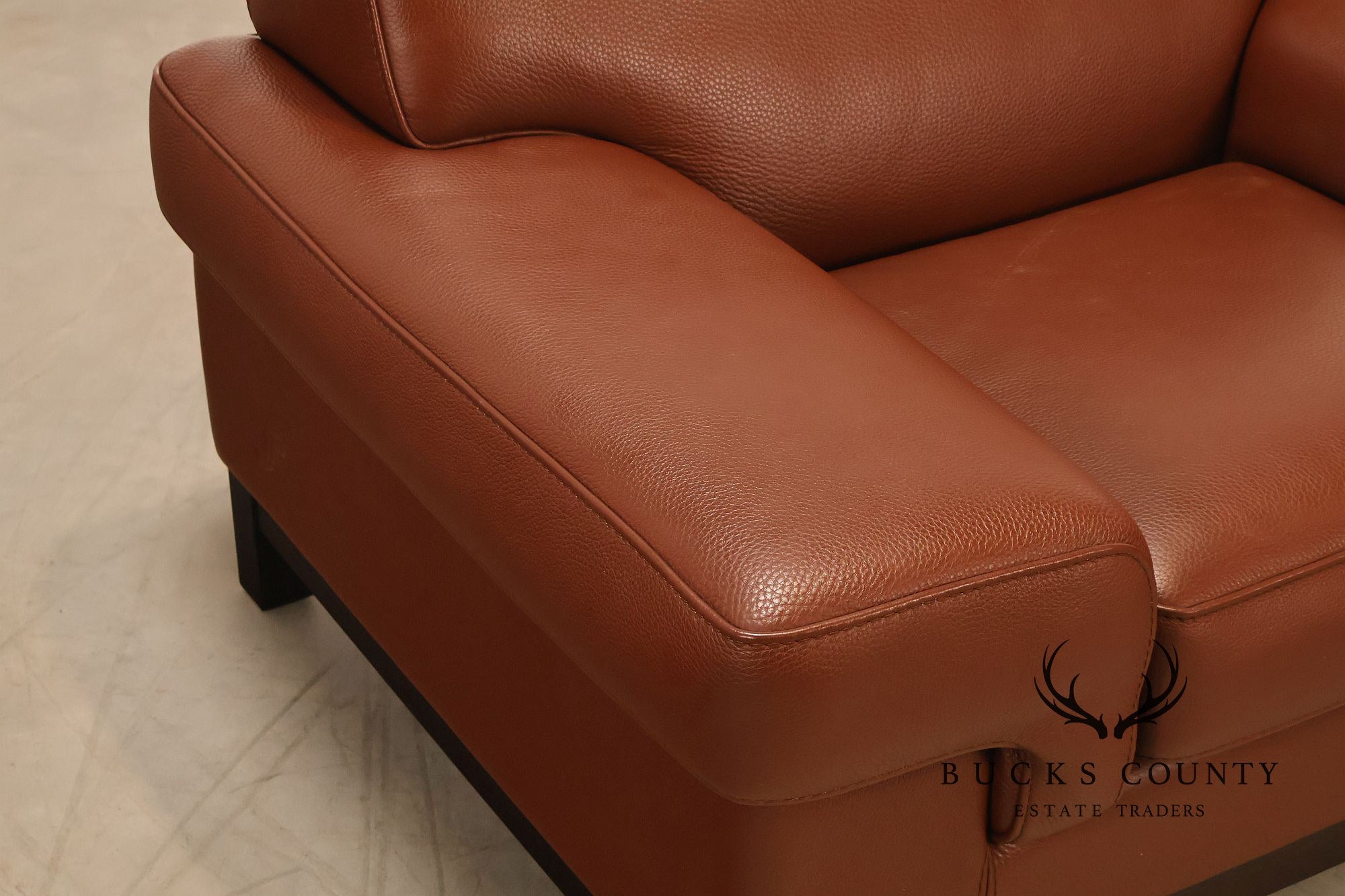 Formenti Pair of Italian Leather Lounge Chairs