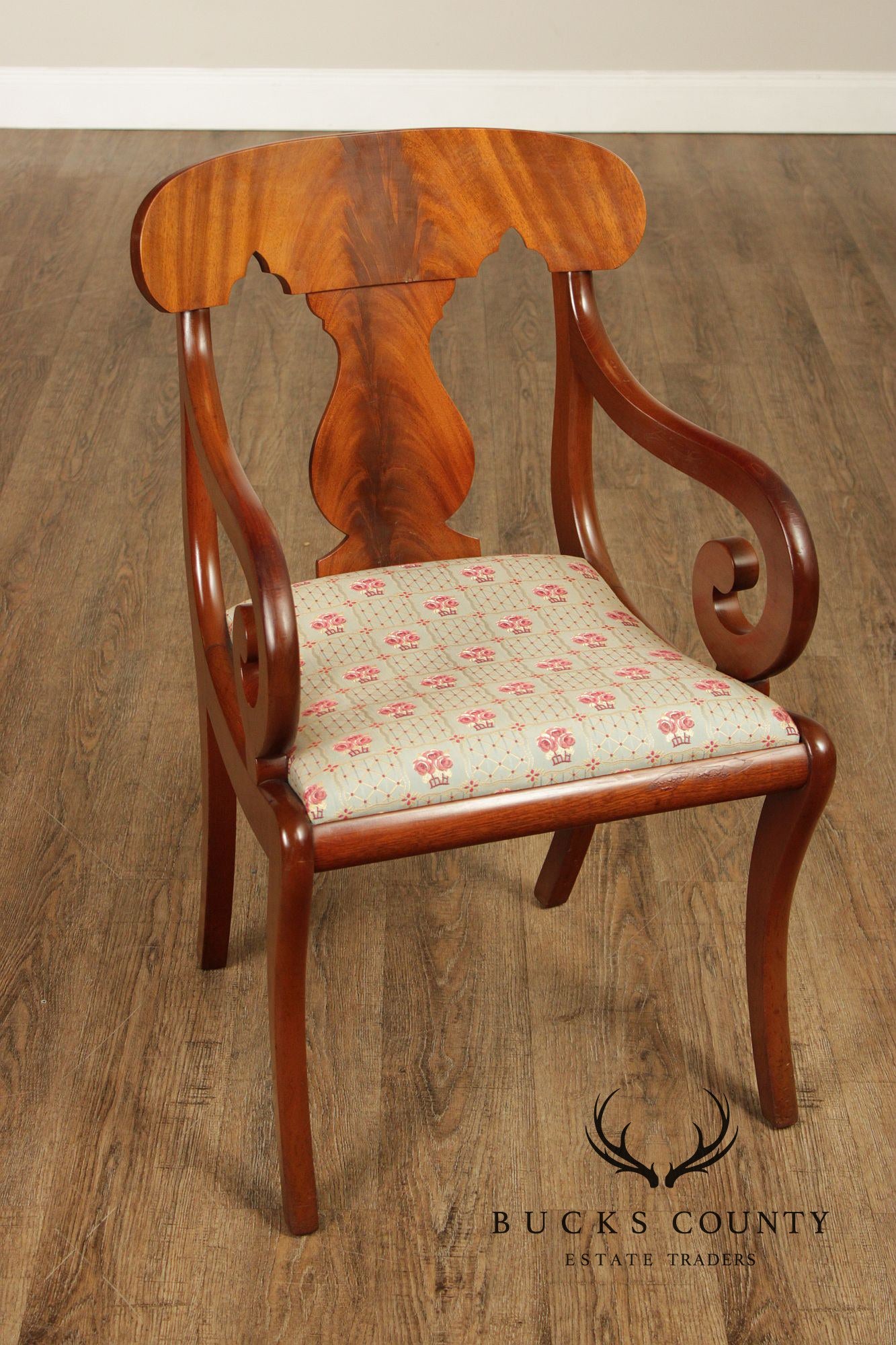 Biggs Furniture Empire Style Set of Eight Mahogany Dining Chairs