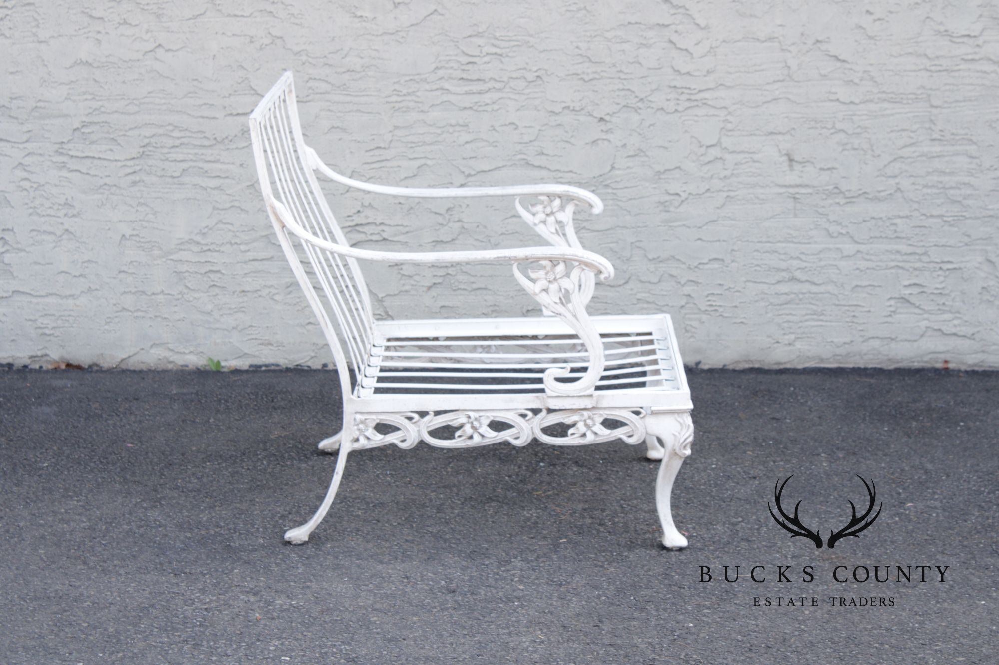 BROWN JORDAN CAST ALUMINUM 'DAY LILY' OUTDOOR PATIO LOUNGE CHAIR WITH OTTOMAN