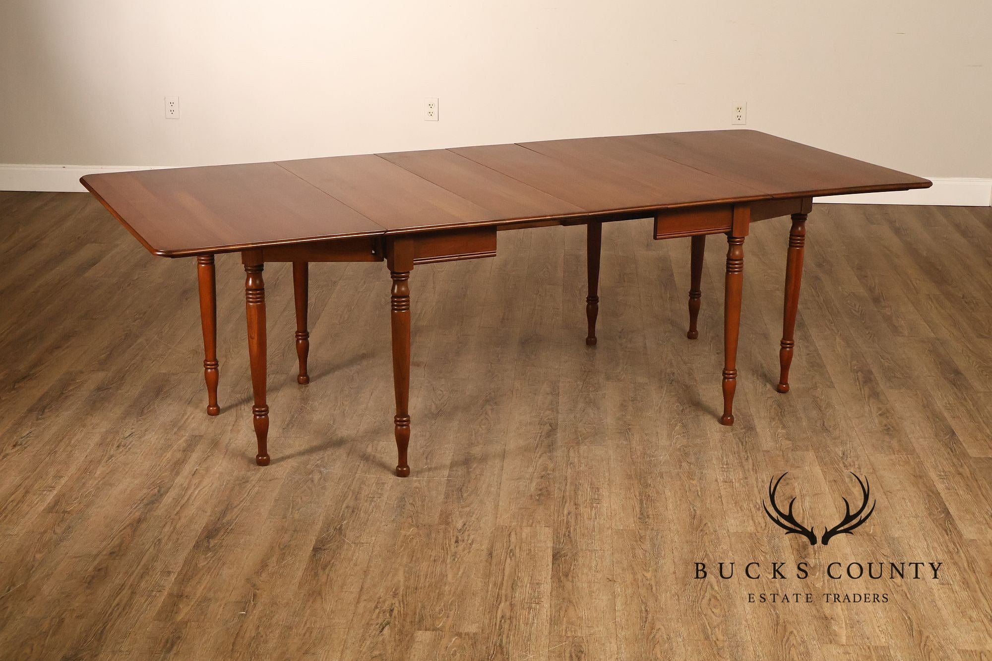 Pennsylvania House Cherry Drop Leaf Dining Table With Leaves
