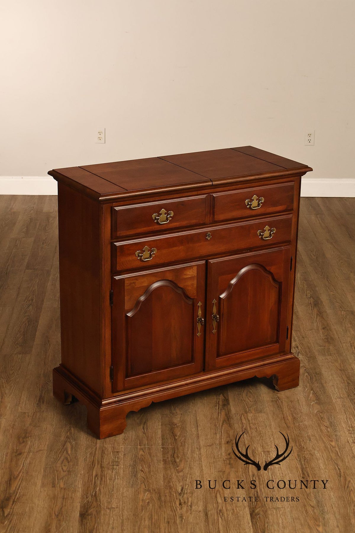 American Drew Chippendale Style Cherry Flip Top Server