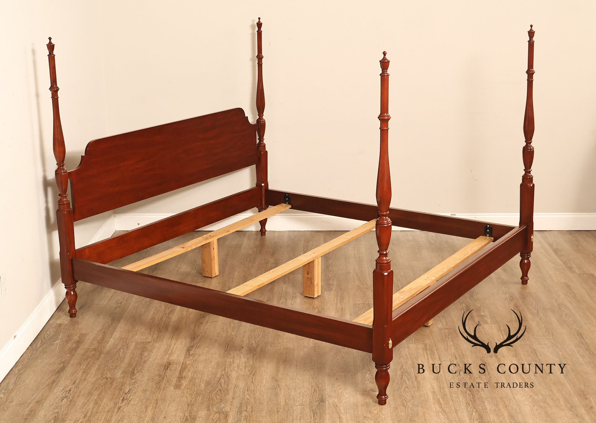 Henkel Harris Solid Cherry King Four Poster Bed