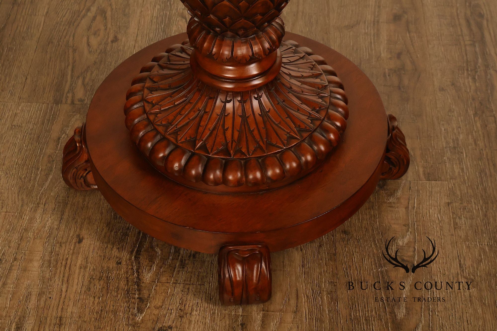 Ethan Allen Round Pineapple Pedestal Side Table