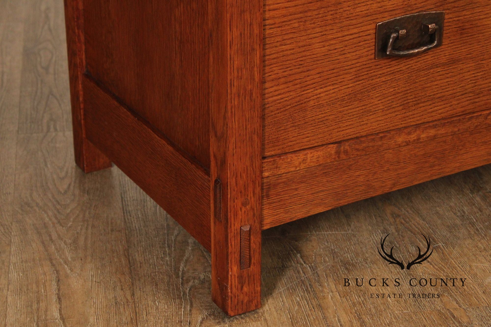 Stickley Mission Collection Oak Dresser