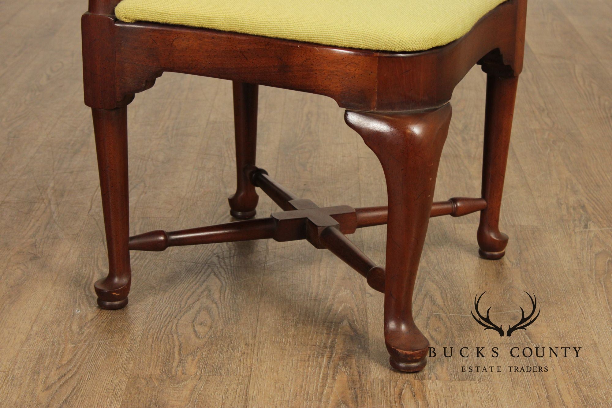 Queen Anne Style Mahogany Corner Chair