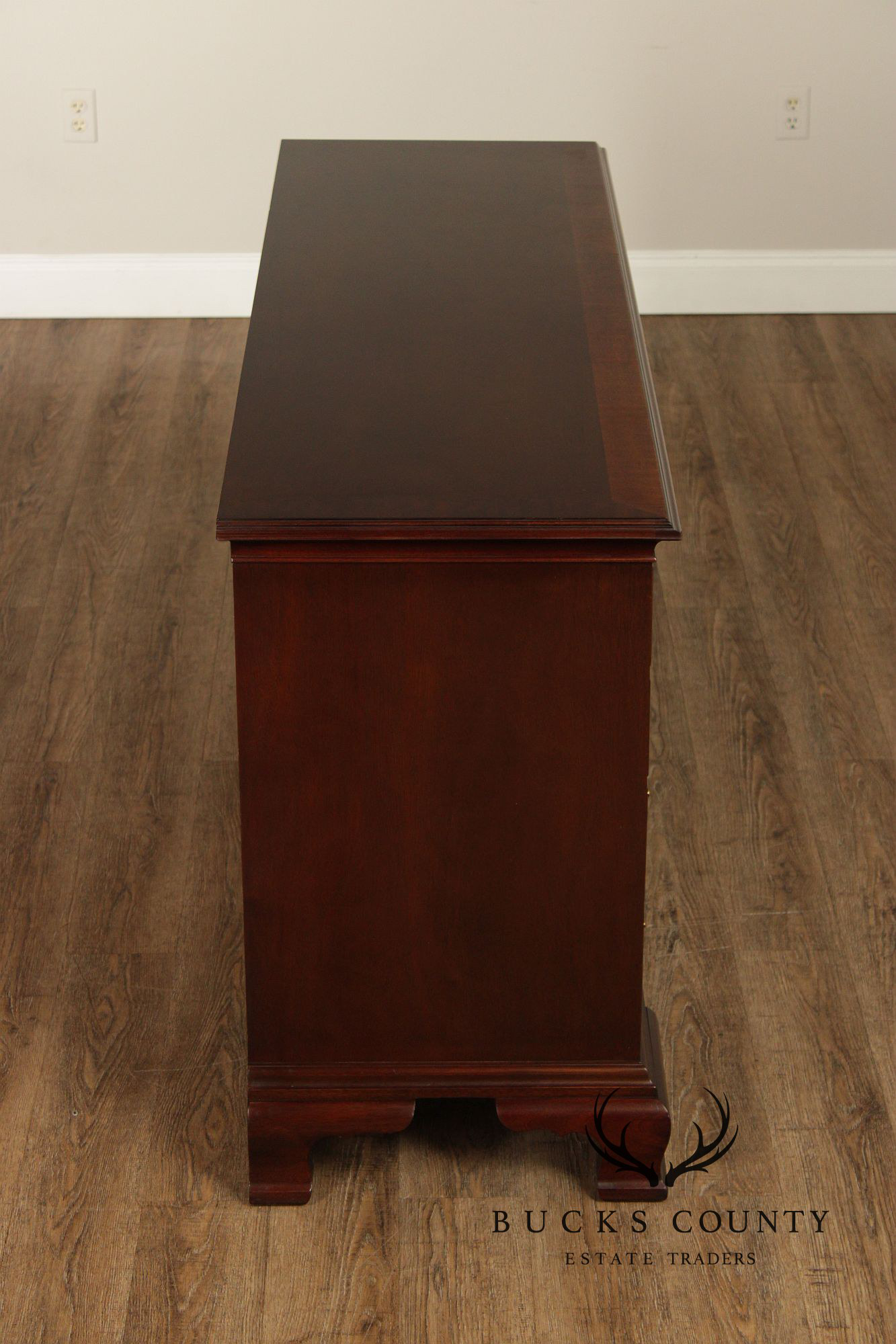 Councill Craftsmen Chippendale Style Mahogany Long Dresser