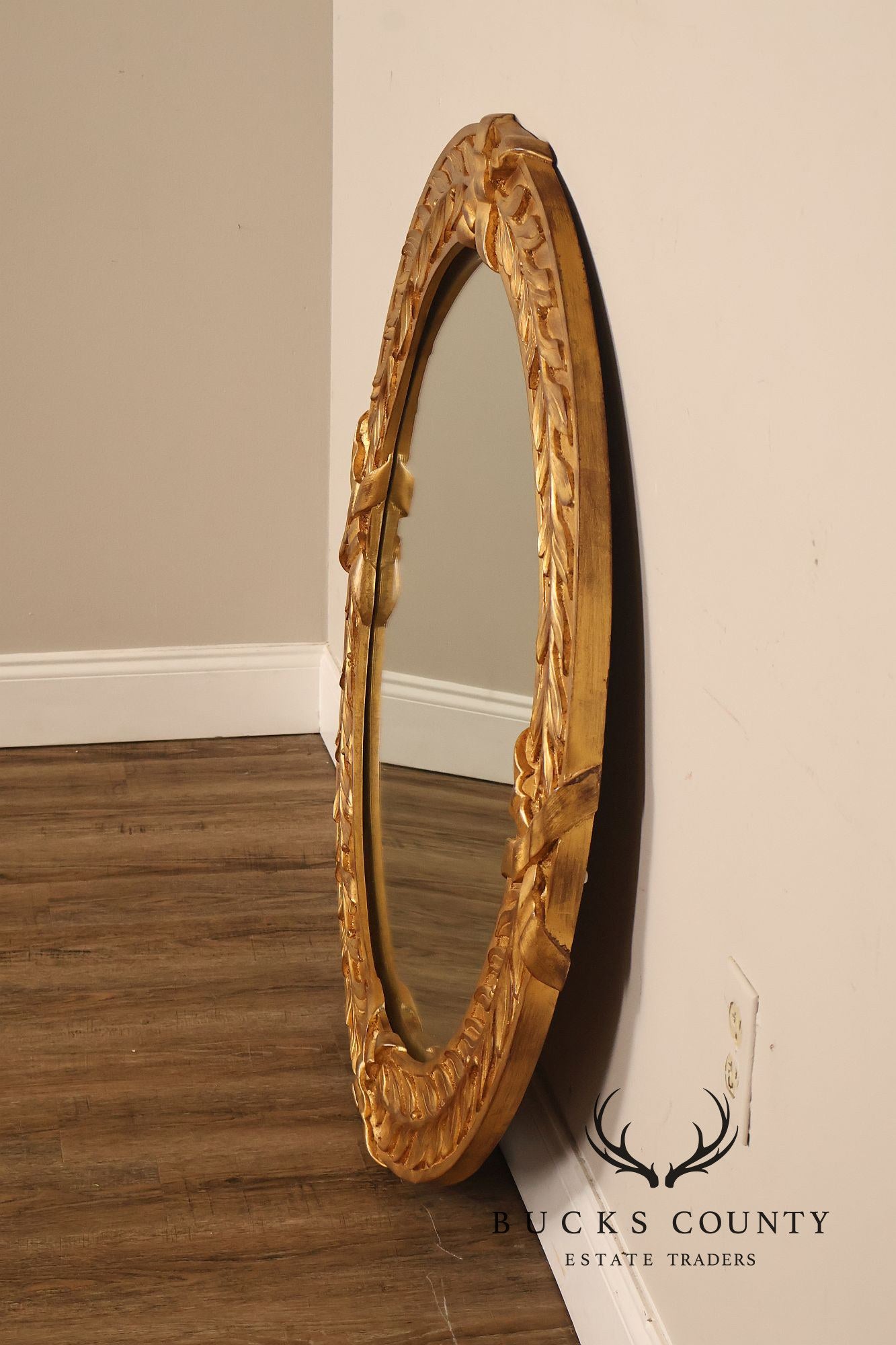 Neoclassical Style Round Giltwood Wall Mirror