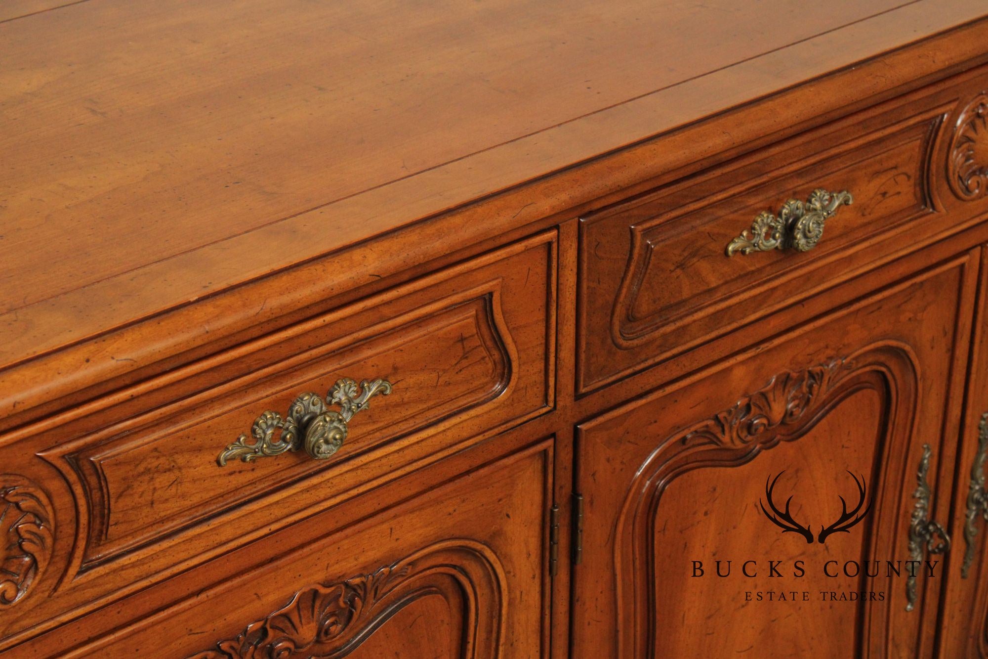 Henredon French Style Walnut Buffet Sideboard