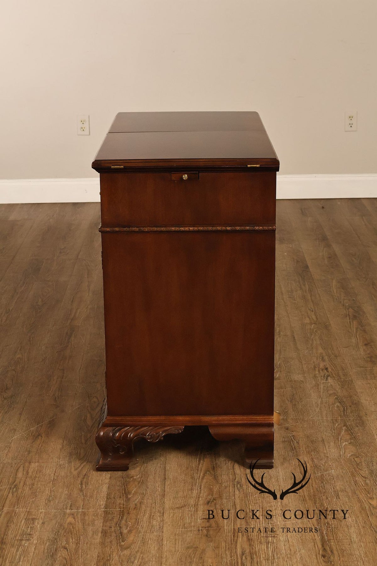 Henredon 'Rittenhouse Square' Mahogany Flip-Top Server