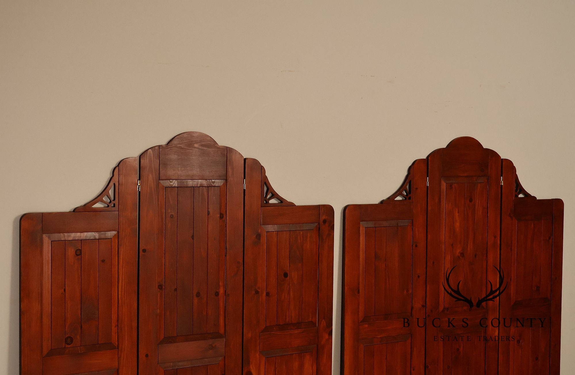 Rustic Colonial Style Pair of Pine Folding Dressing Screens