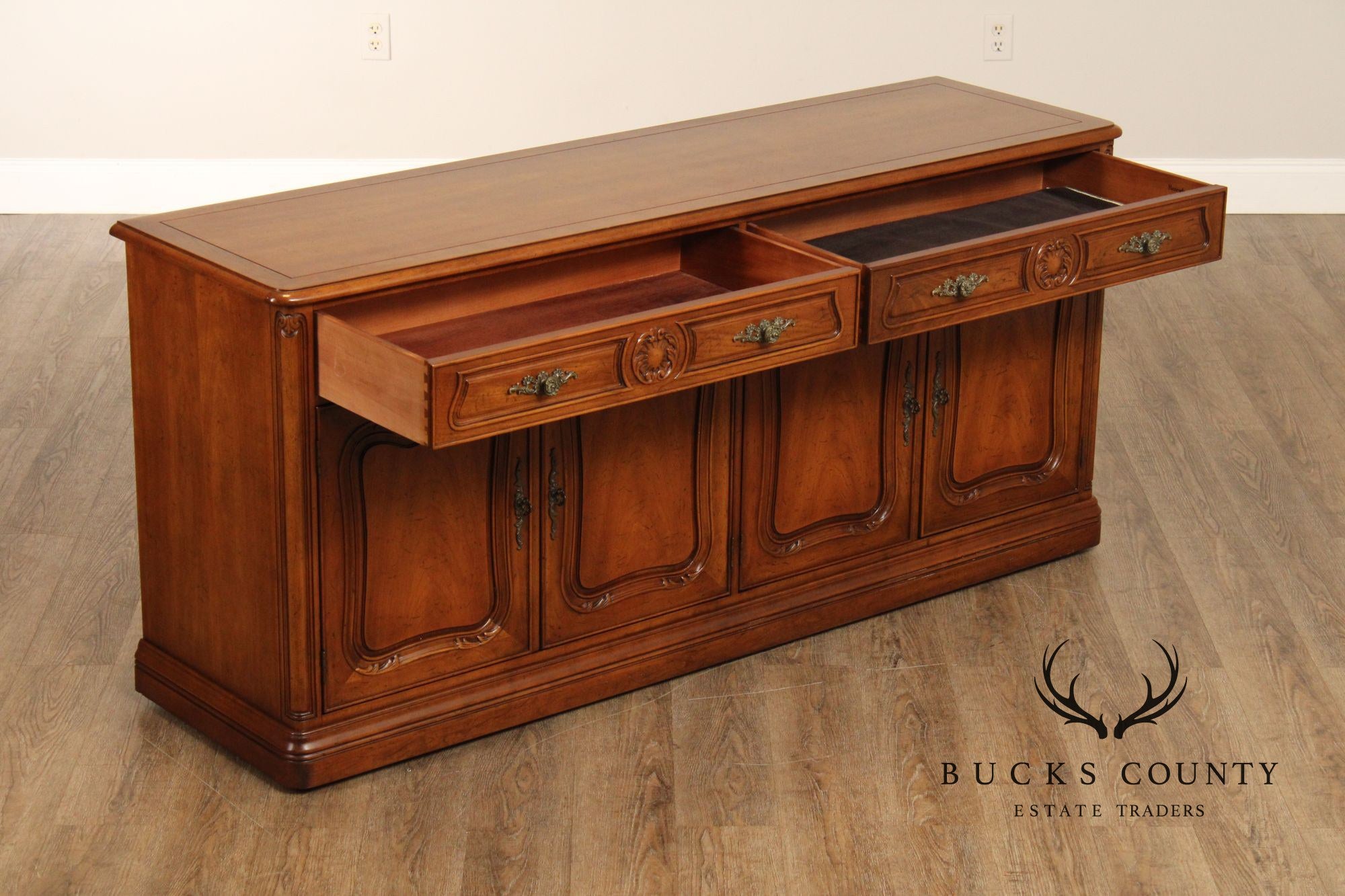Henredon French Style Walnut Buffet Sideboard
