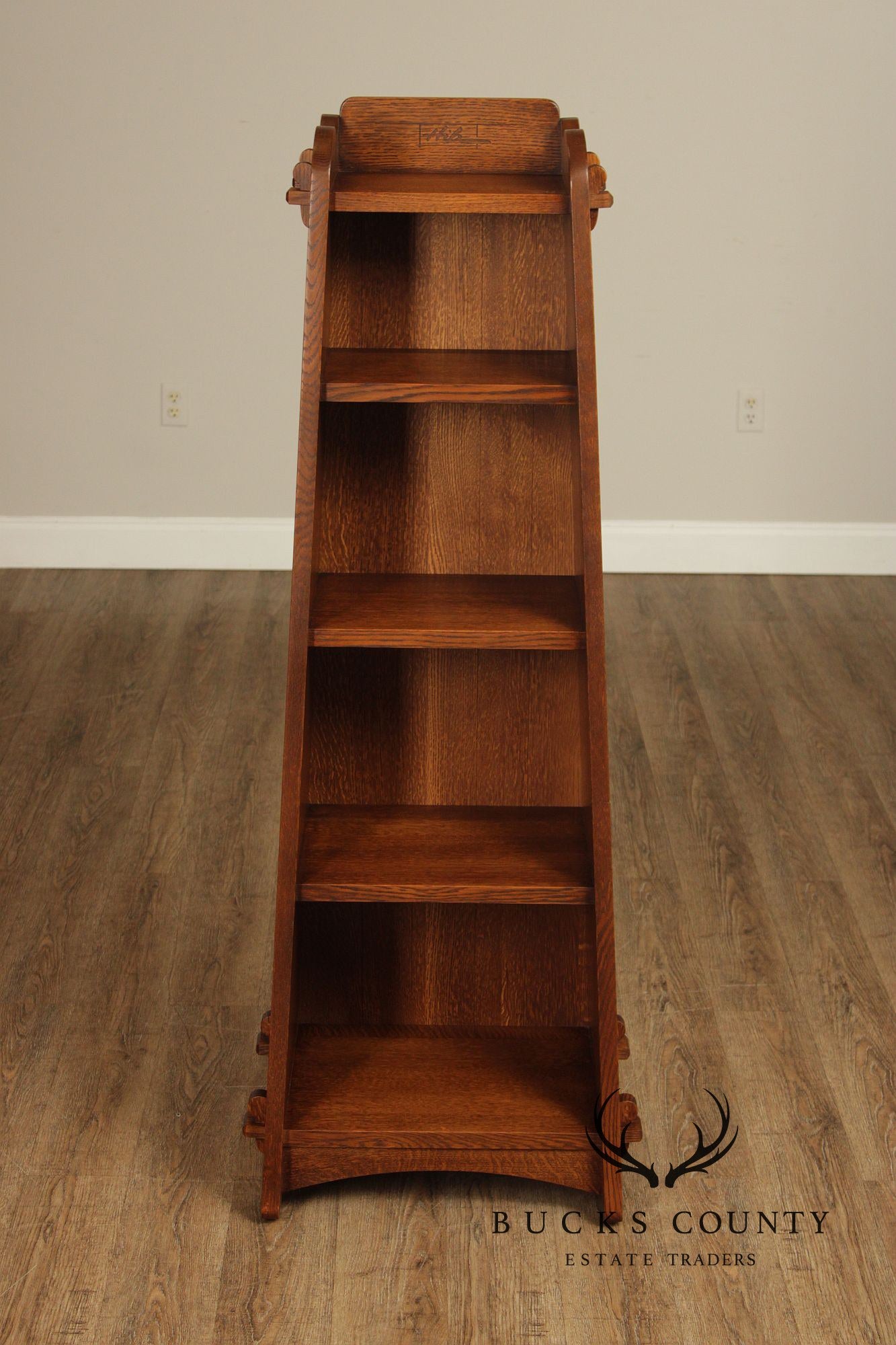 Warren Hile Studio Mission Style Quarter Sawn Oak Tapered Bookcase