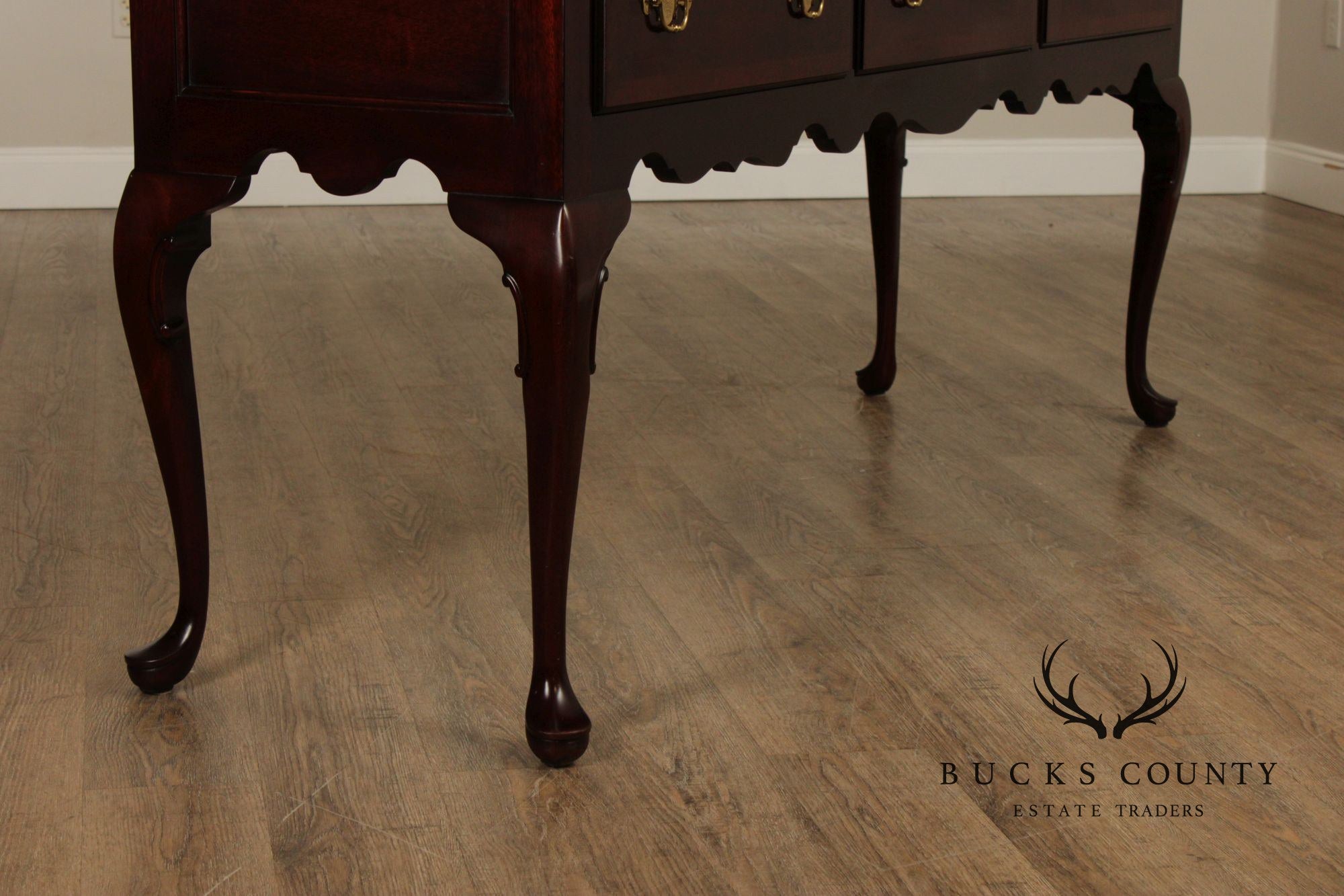 Kindel Queen Anne Style Mahogany Sideboard