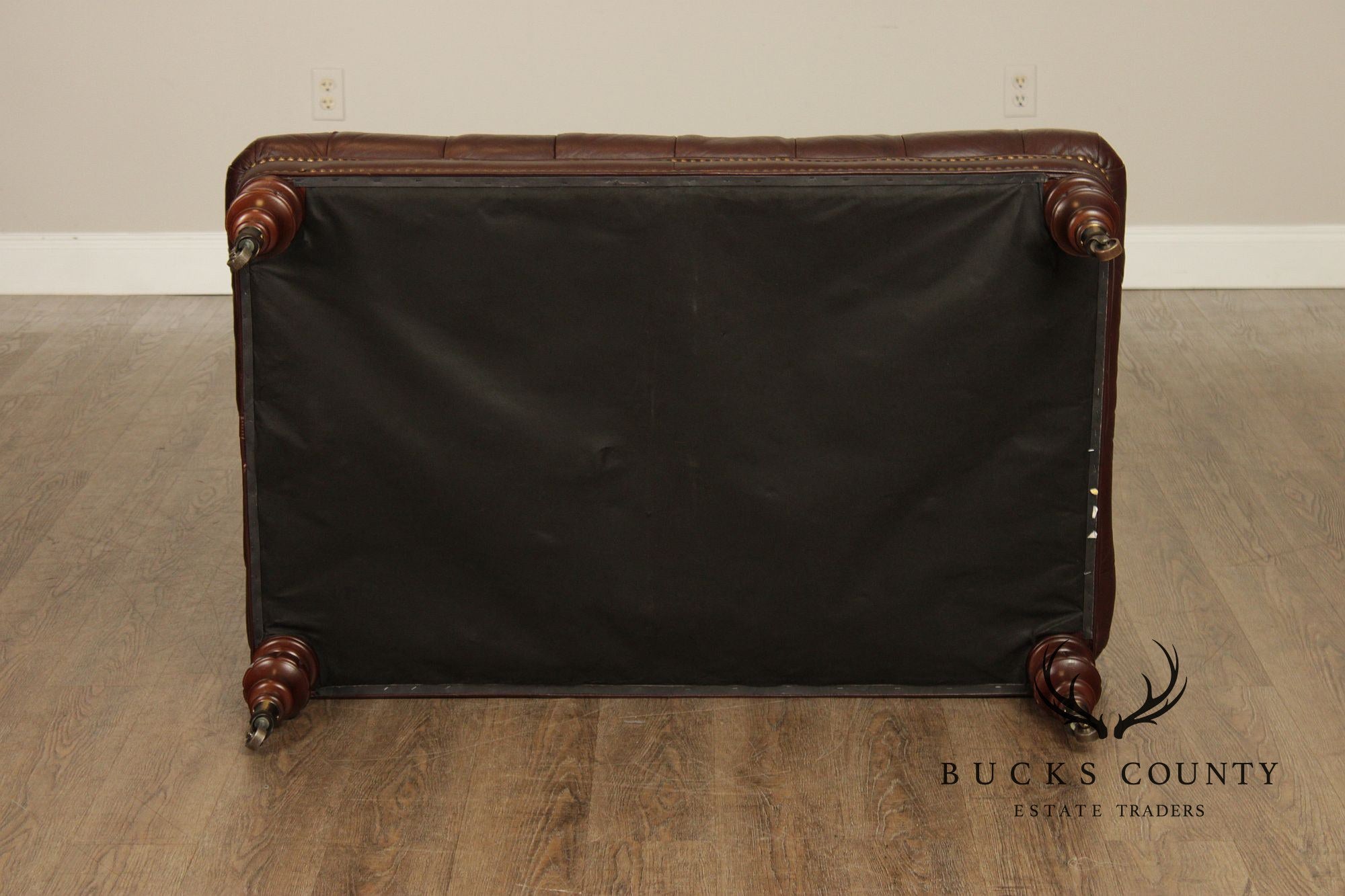 English Regency Style Tufted Leather Cocktail Ottoman On Turned Legs