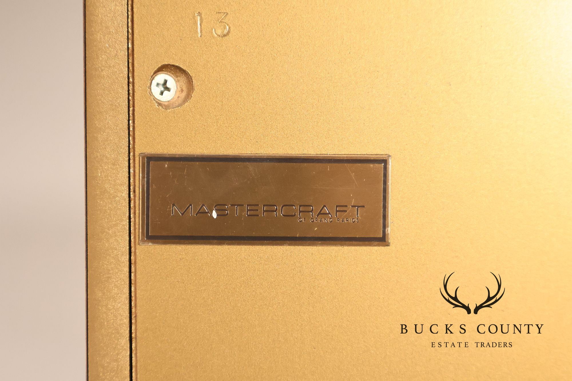 Mastercraft Mid Century Modern Brass And Glass Display Cabinet