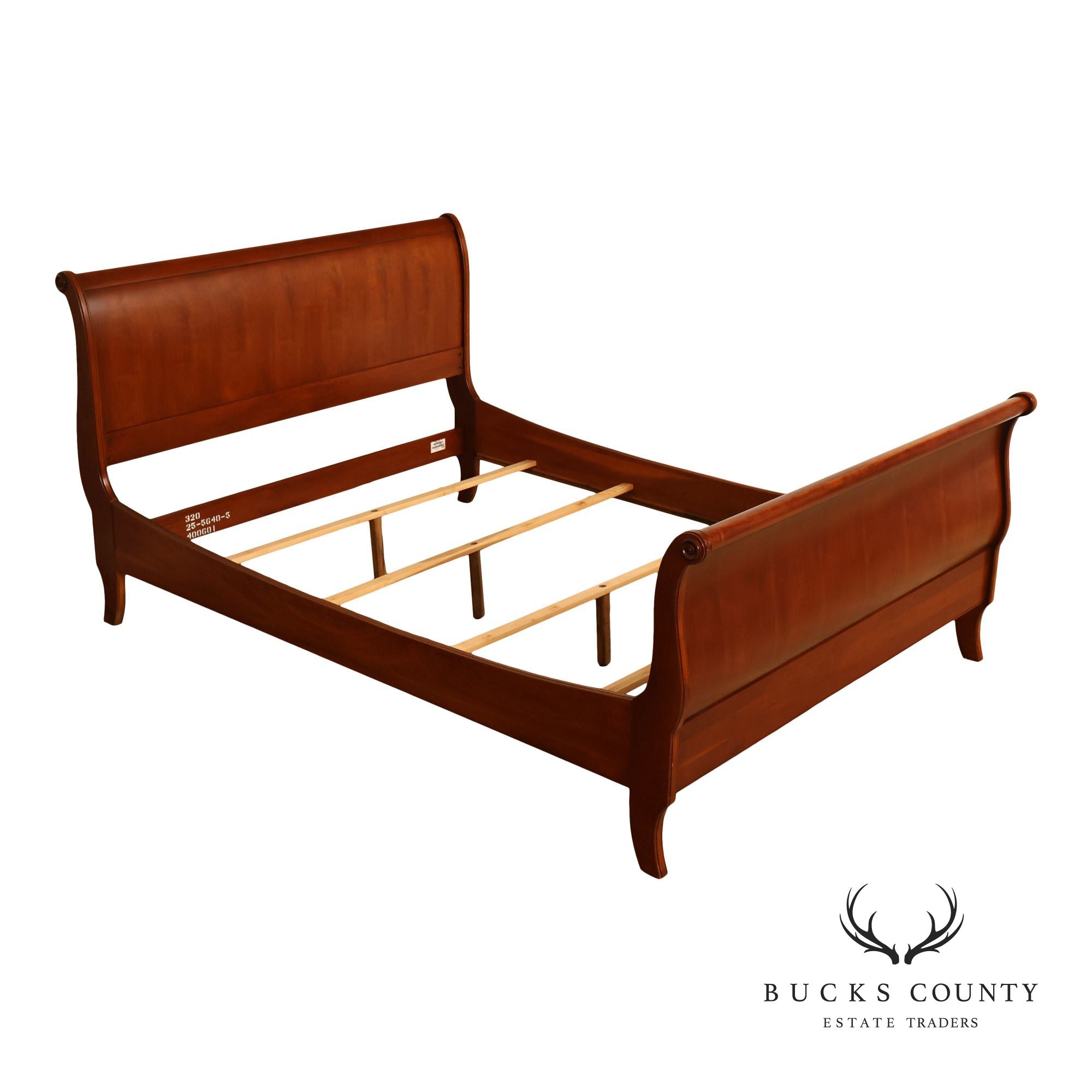 Ethan Allen Medallion Collection Cherry Queen Sleigh Bed