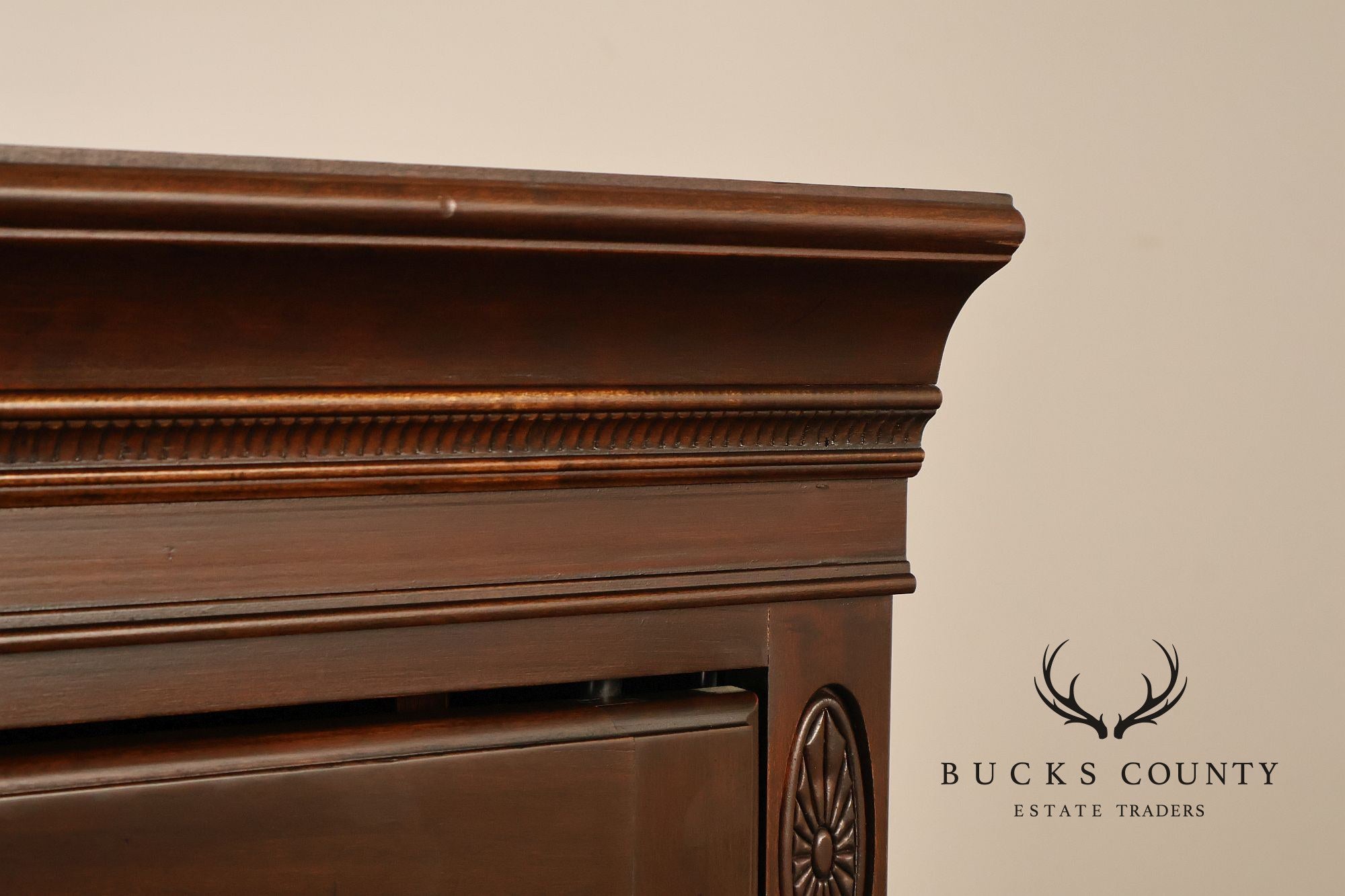 Ethan Allen Georgian Court Collection Traditional Entertainment Armoire Cabinet
