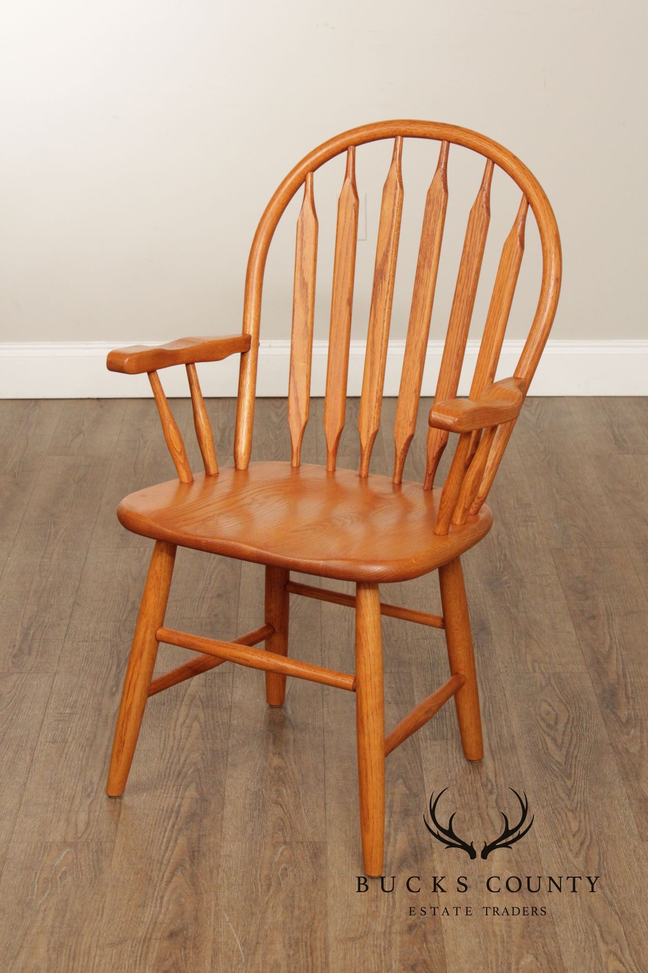 Traditional Set of Four Oak Windsor Dining Chairs