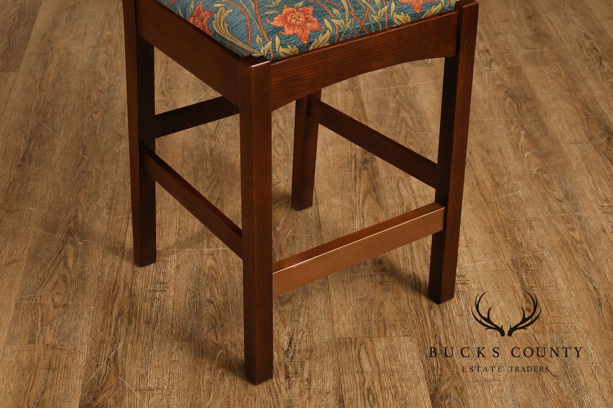 Stickley Mission Collection Set Of Four Cottage Style Bar Stools