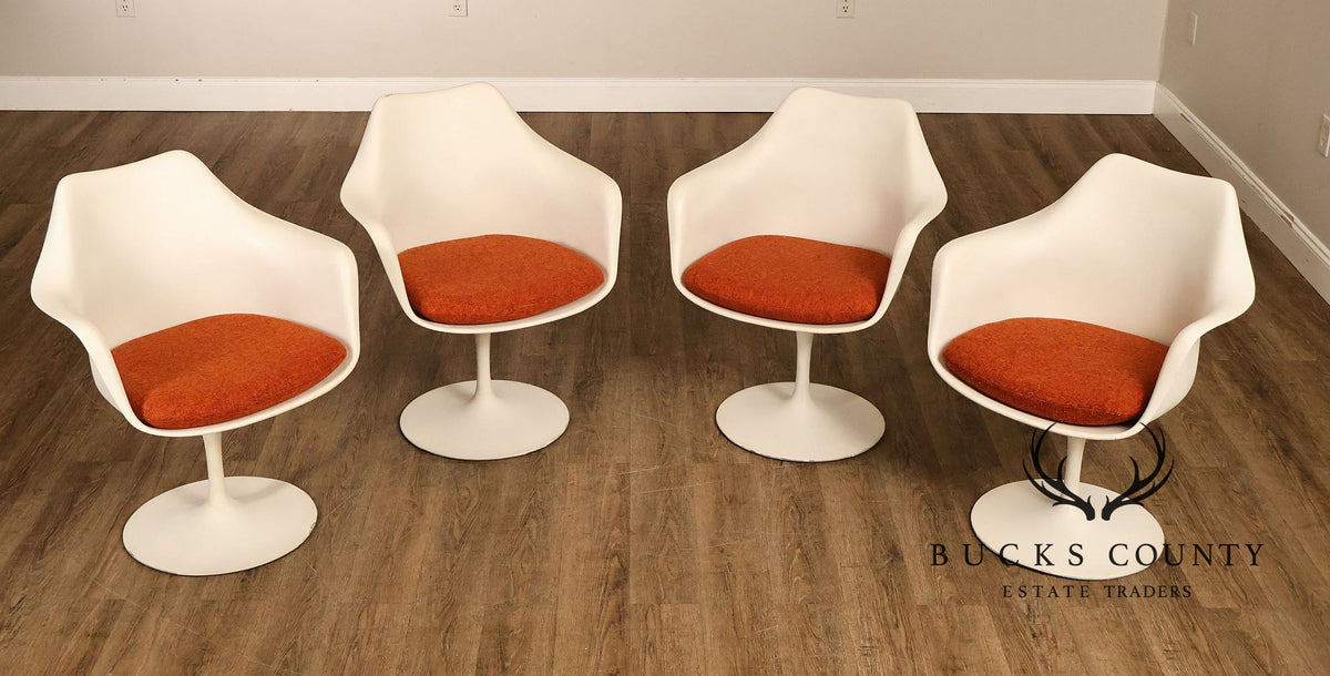 Eero Saarinen Mid Century Modern Set of Four Tulip Armchairs